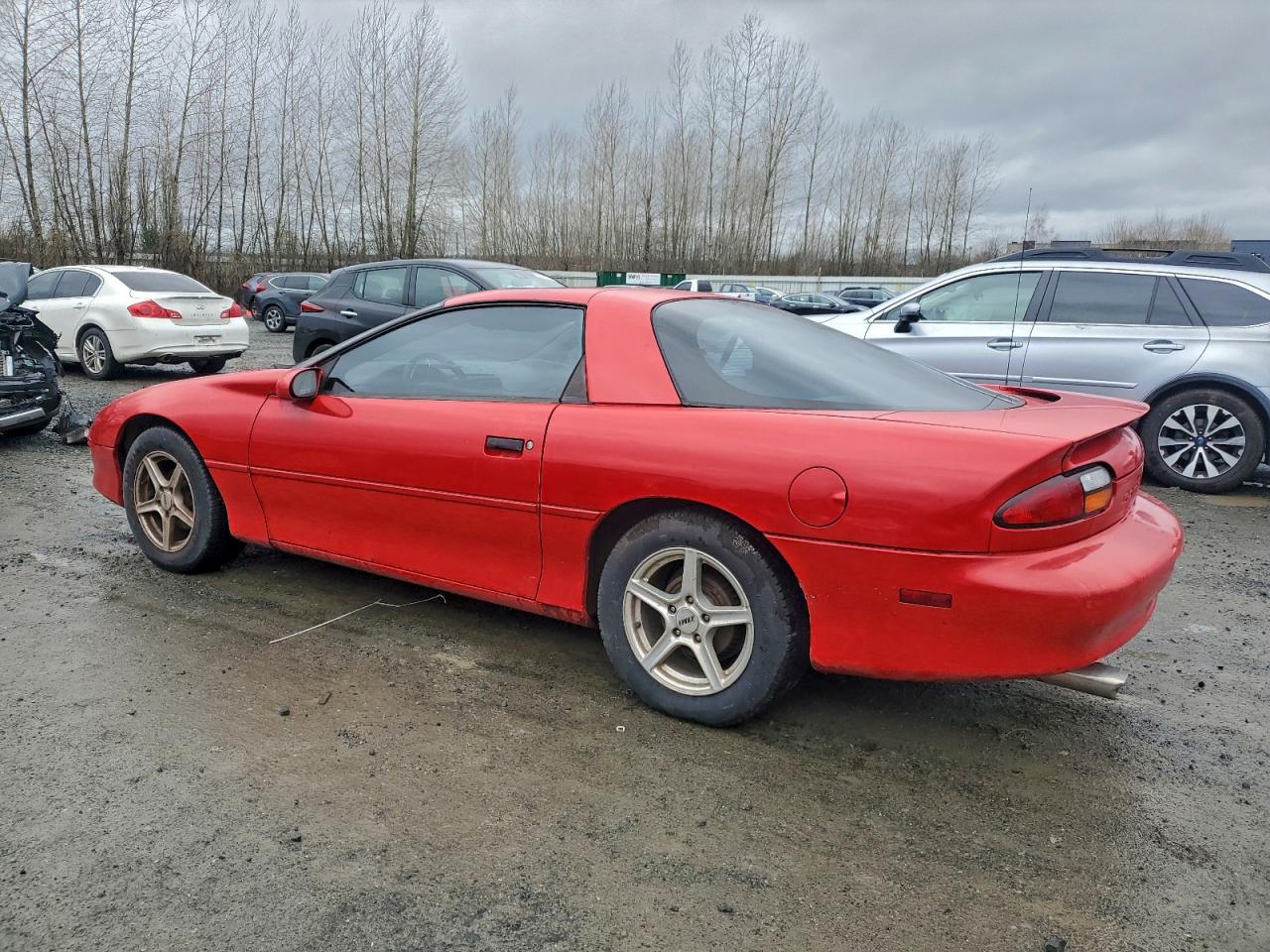 1997 Chevrolet Camaro Base Красный vin: 2G1FP22KXV2130821