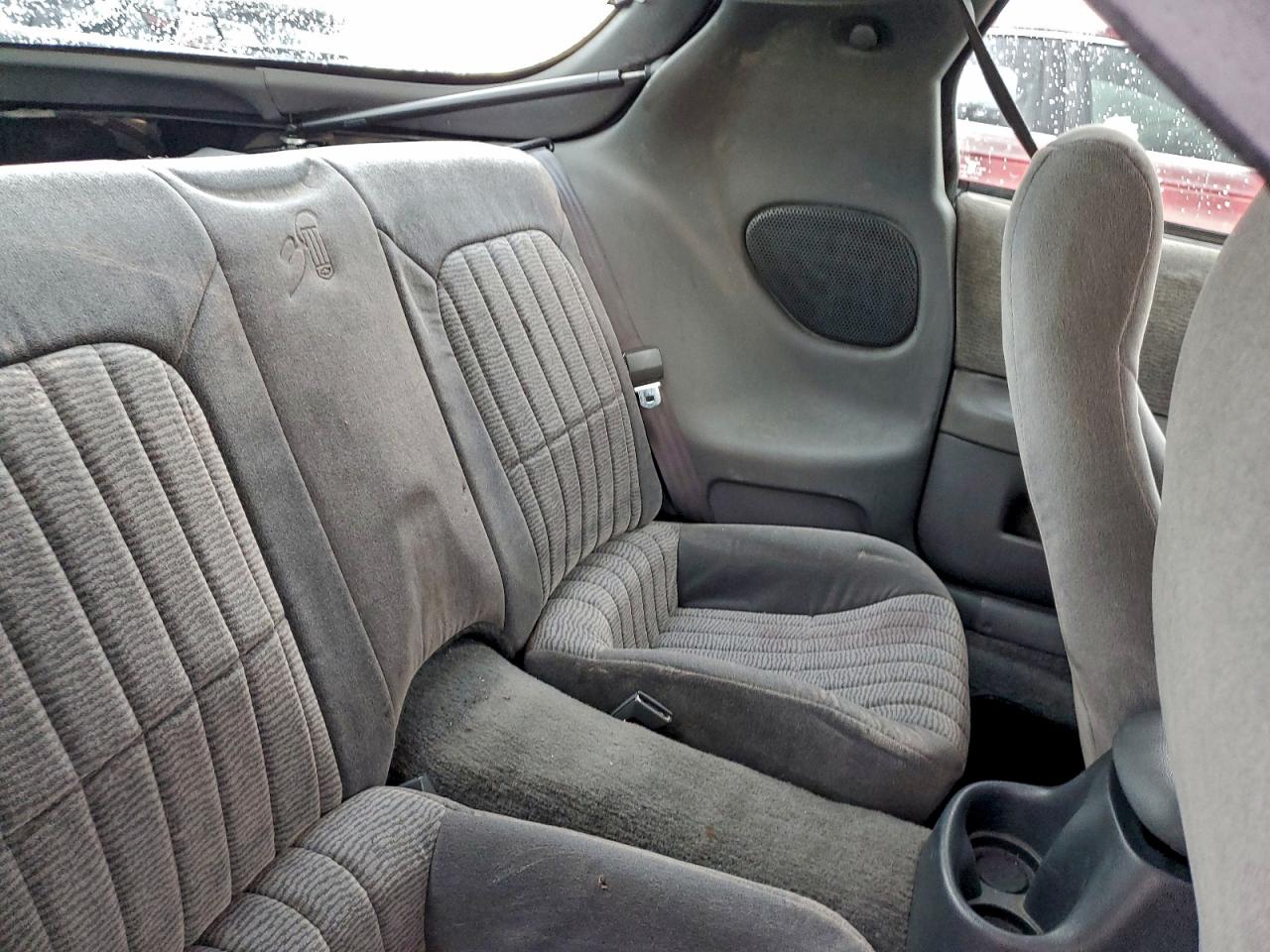 1997 Chevrolet Camaro Base Silver vin: 2G1FP22KXV2143486