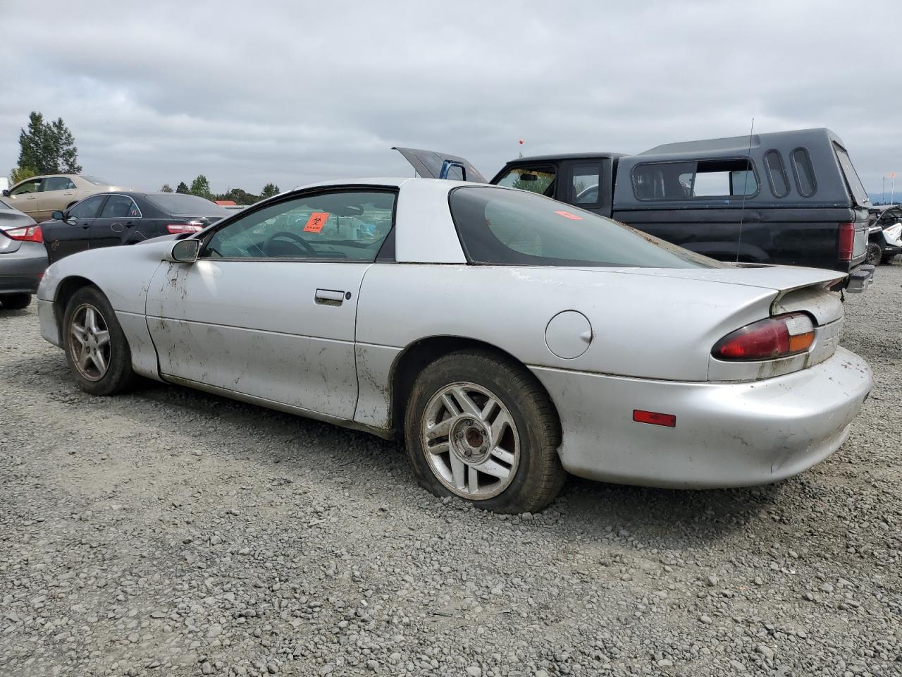 1998 Chevrolet Camaro Silver vin: 2G1FP22KXW2112580