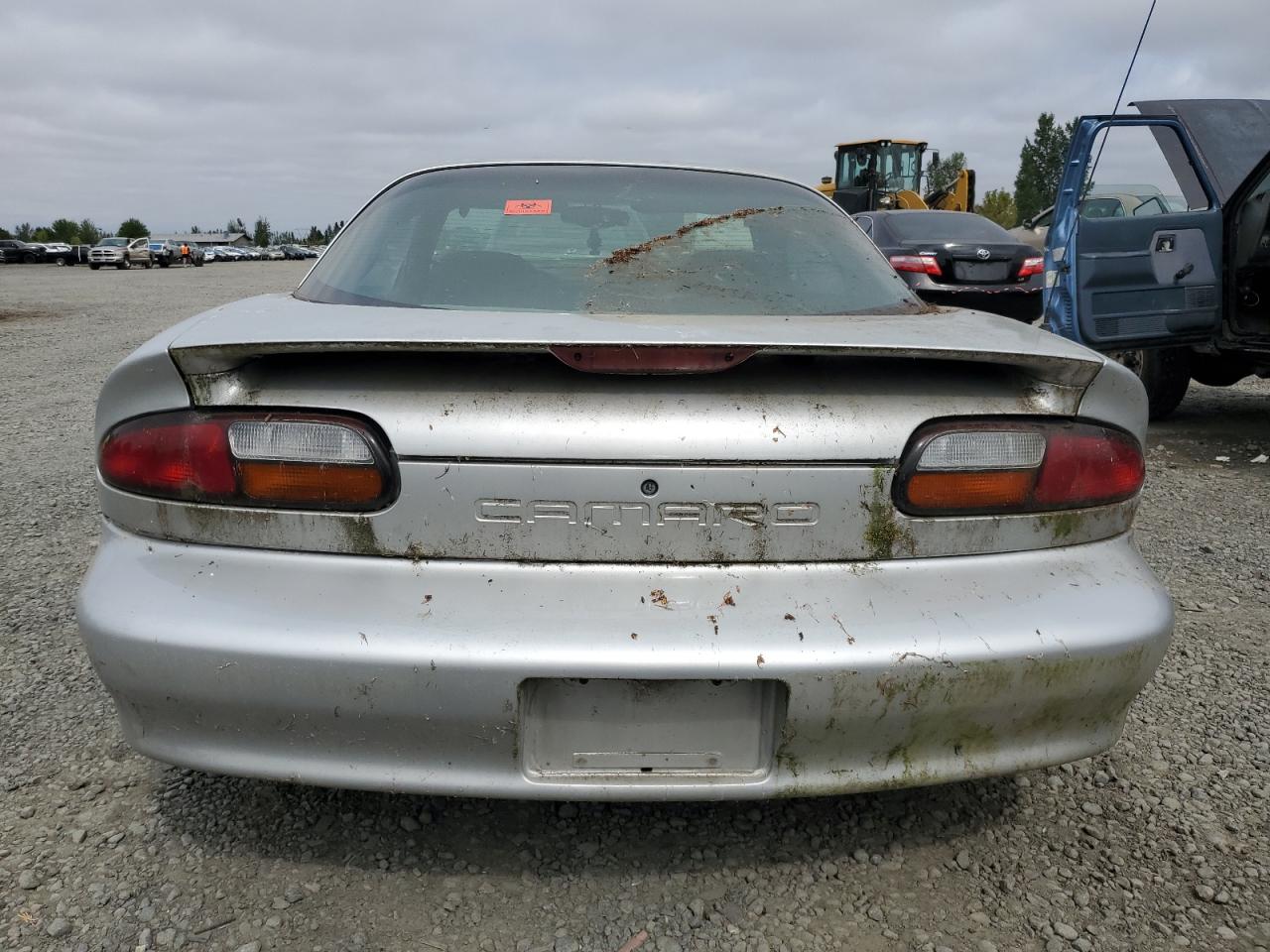 1998 Chevrolet Camaro Silver vin: 2G1FP22KXW2112580