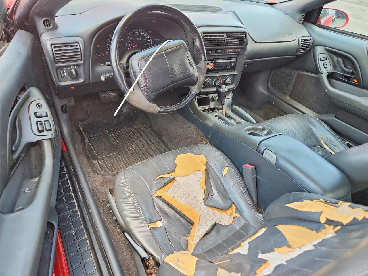 1999 Chevrolet Camaro Red vin: 2G1FP22KXX2126125