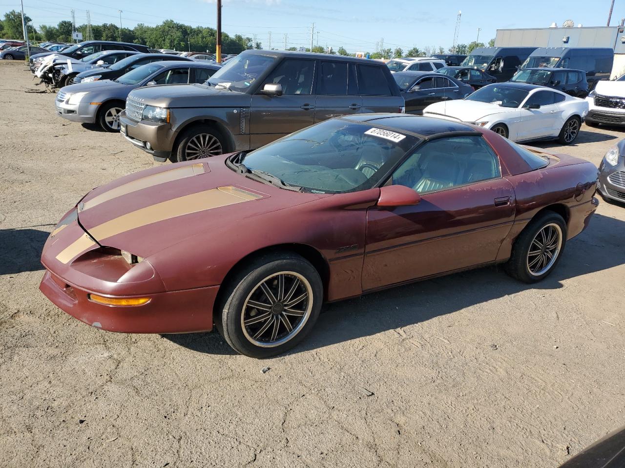 1997 Chevrolet Camaro Z28 Burgundy vin: 2G1FP22P0V2115952