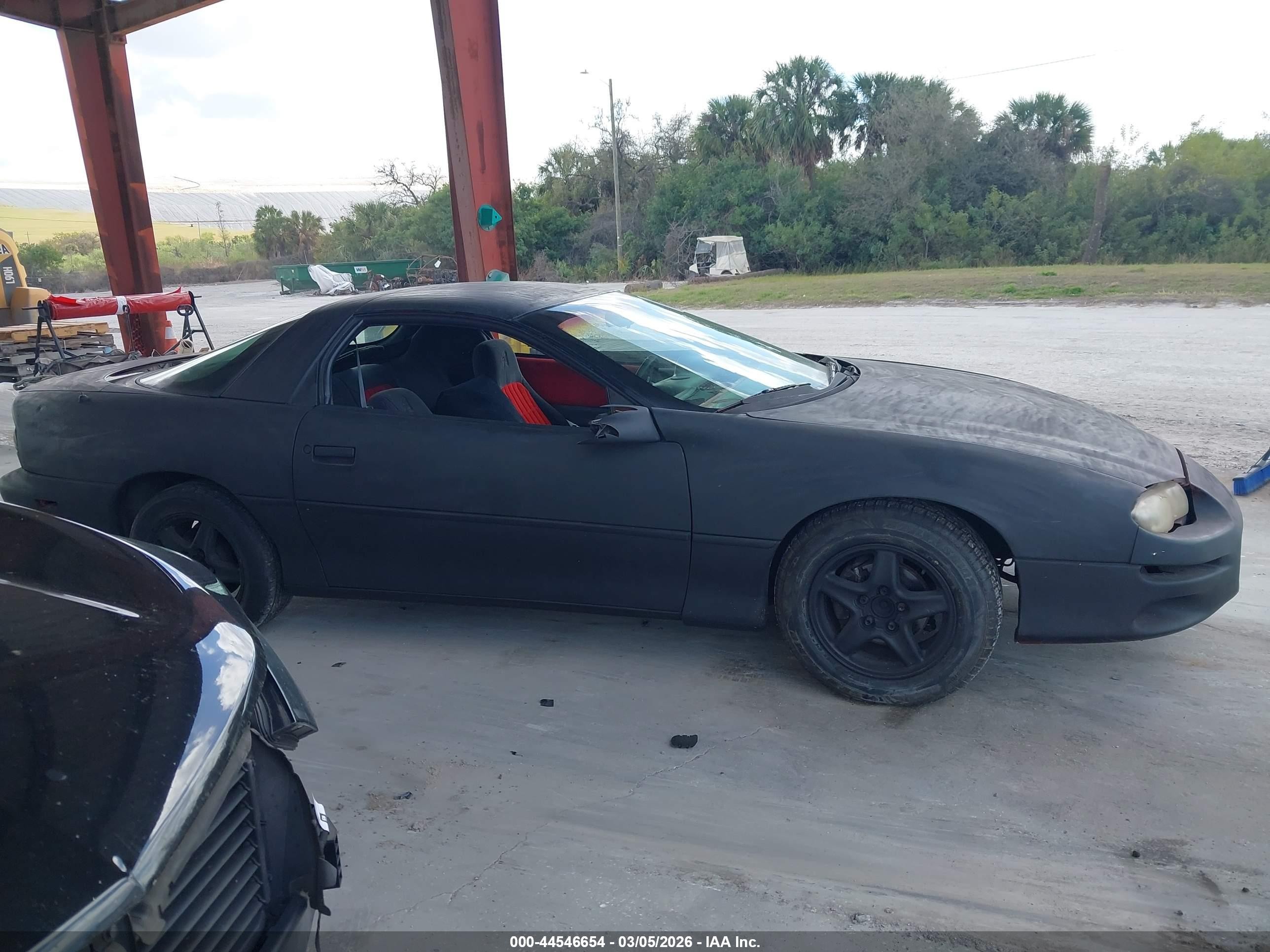 1997 Chevrolet Camaro Z28 Black vin: 2G1FP22P0V2117393