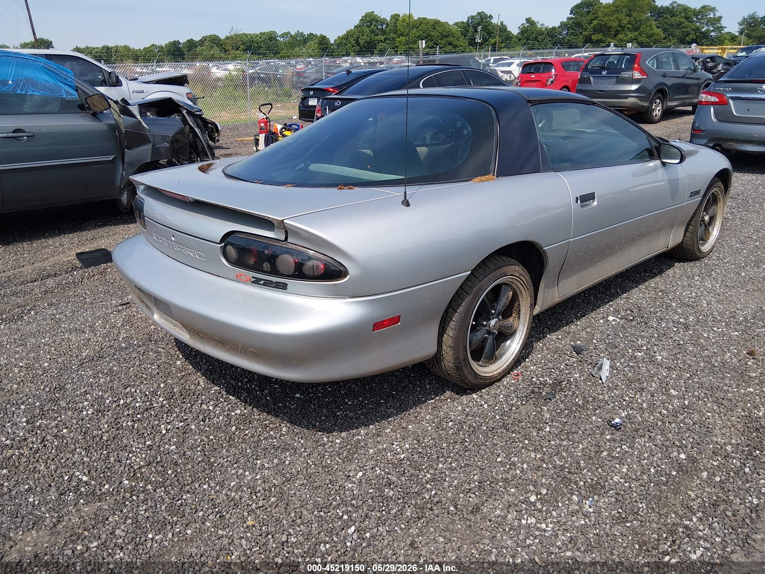 1997 Chevrolet Camaro Z28 Silver vin: 2G1FP22P1V2148507