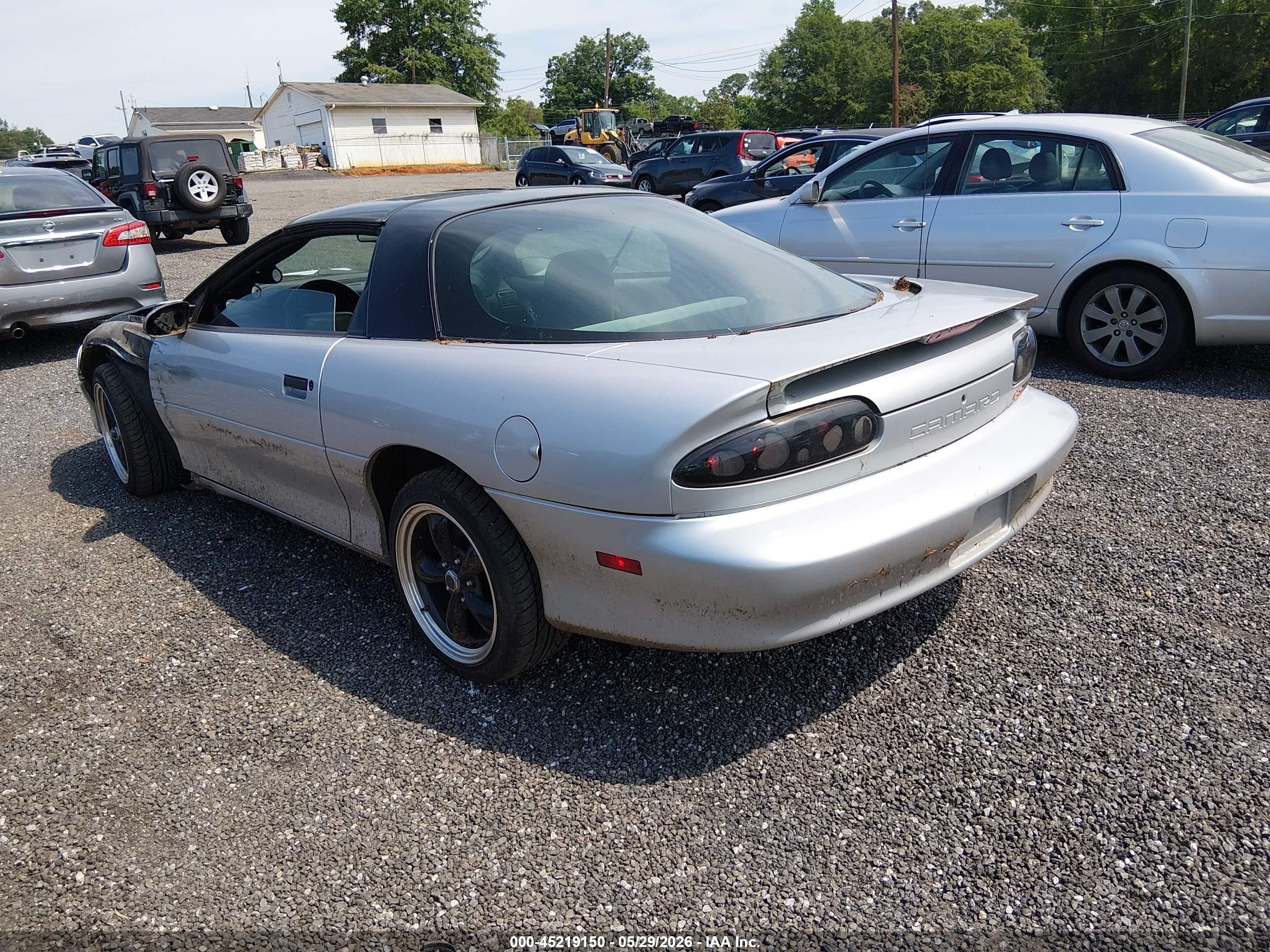 1997 Chevrolet Camaro Z28 Silver vin: 2G1FP22P1V2148507
