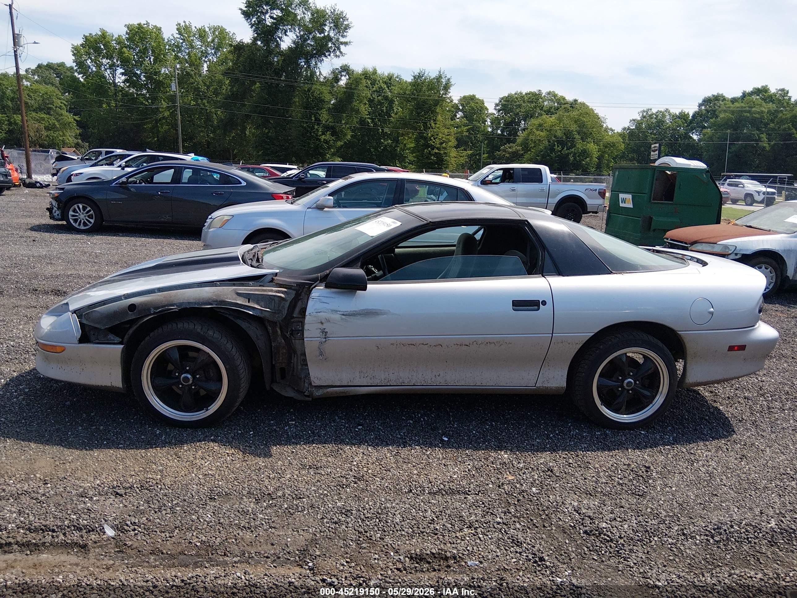 1997 Chevrolet Camaro Z28 Silver vin: 2G1FP22P1V2148507