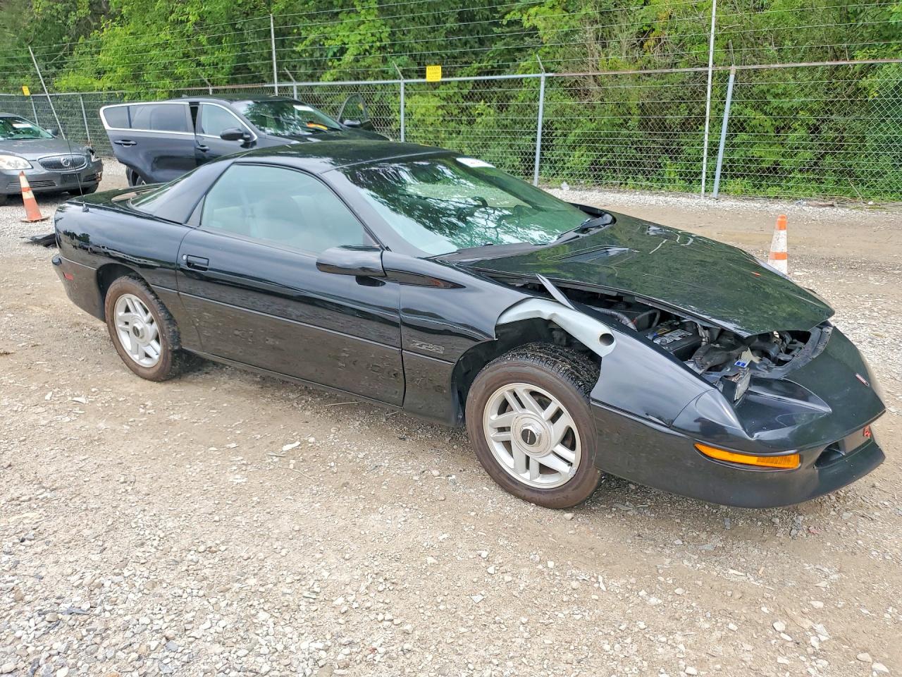 1995 Chevrolet Camaro Z28 Black vin: 2G1FP22P2S2147331