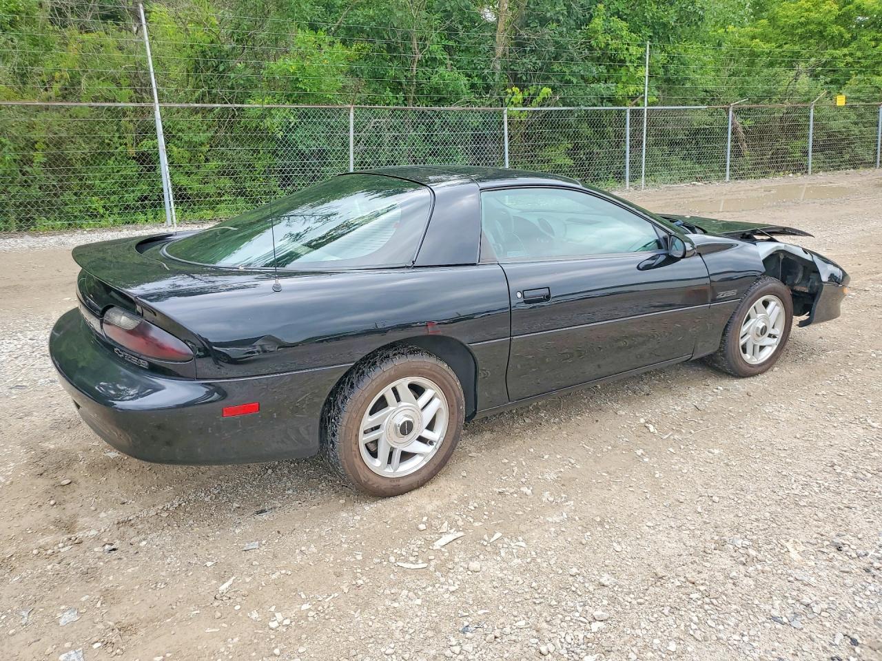 1995 Chevrolet Camaro Z28 Black vin: 2G1FP22P2S2147331