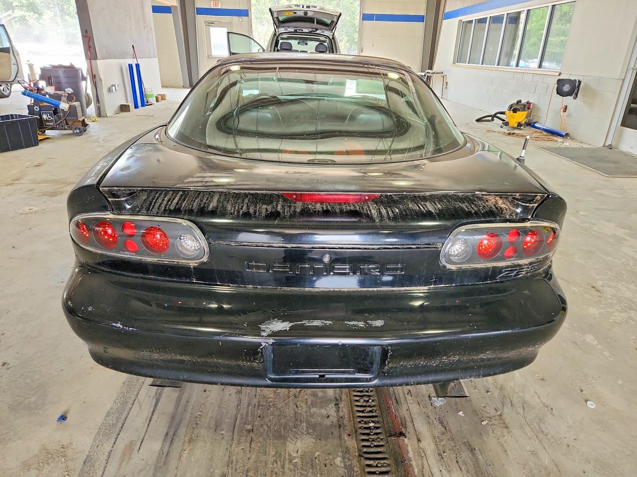 1996 Chevrolet Camaro Z28 Black vin: 2G1FP22P2T2147704