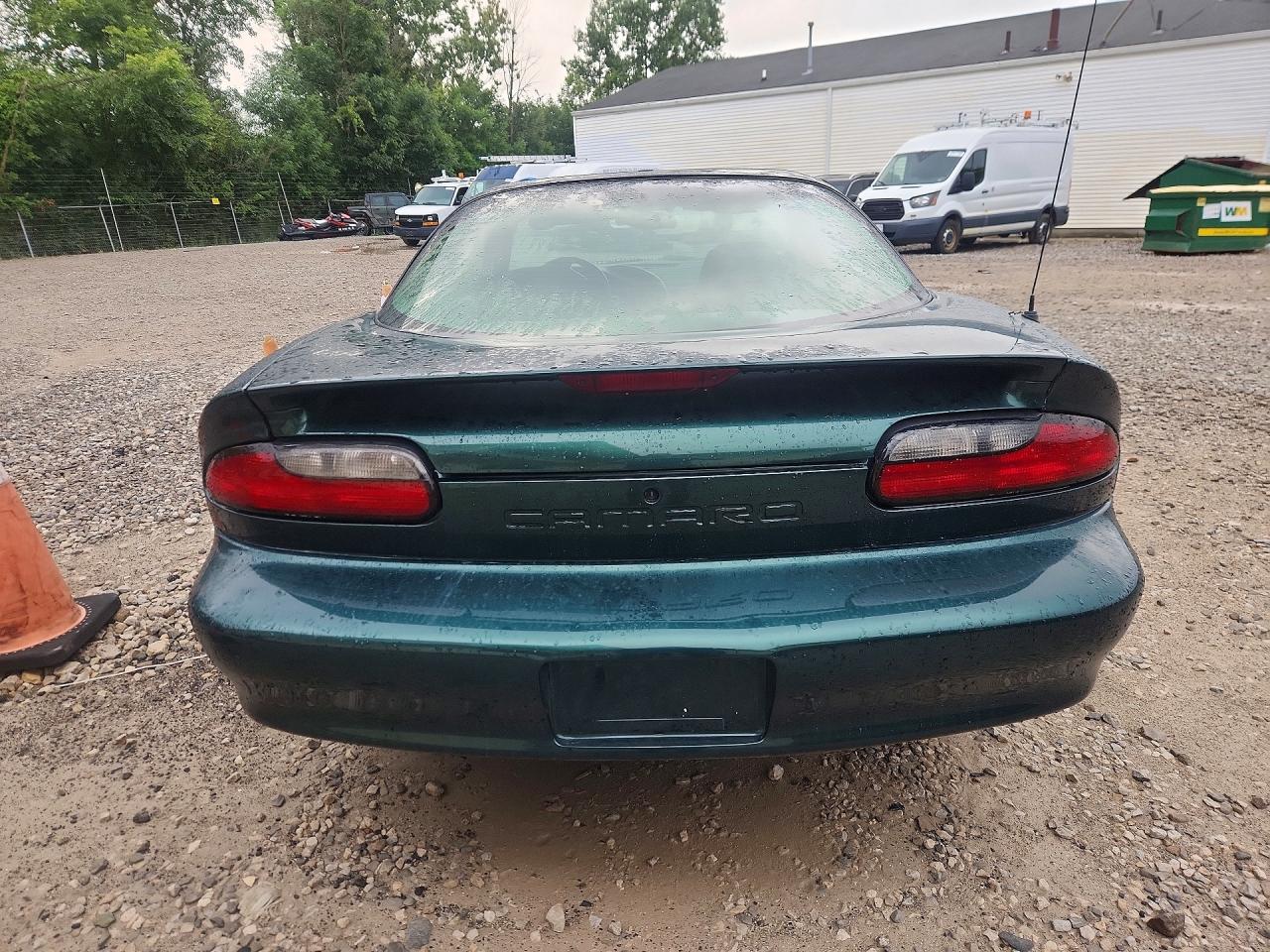 1996 Chevrolet Camaro Z28 Зеленый vin: 2G1FP22P4T2135831