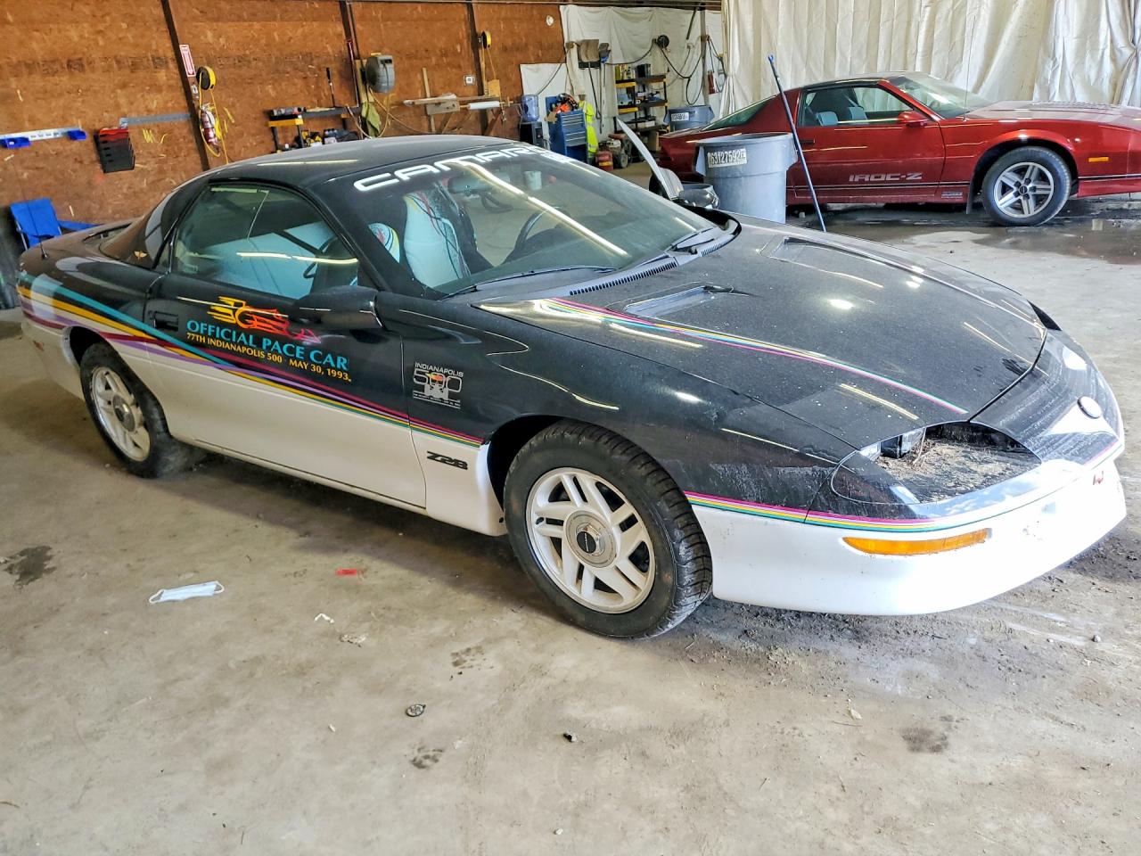 1993 Chevrolet Camaro Z28 Two Tone vin: 2G1FP22P5P2109860