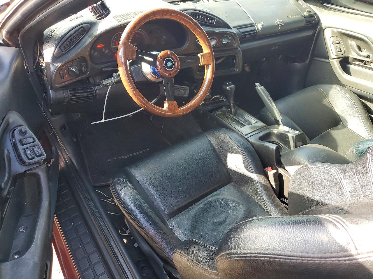 1995 Chevrolet Camaro Z28 Burgundy vin: 2G1FP22PXS2131636