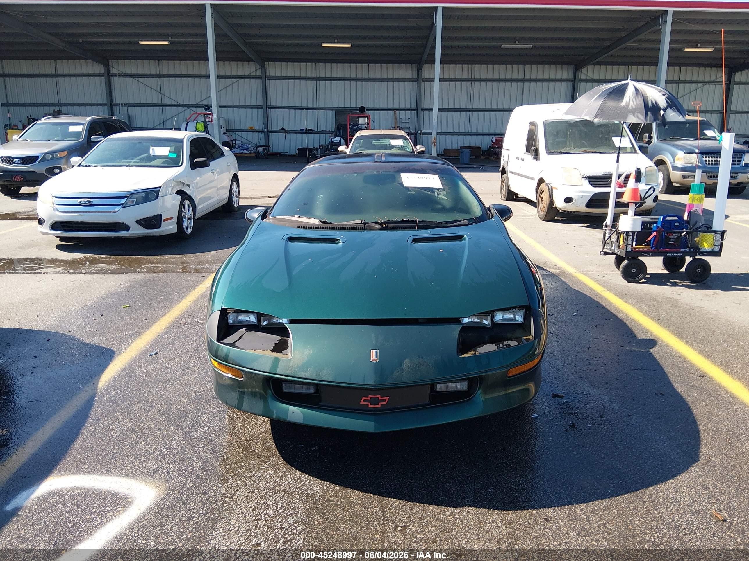 1995 Chevrolet Camaro Z28 Green vin: 2G1FP22PXS2226620