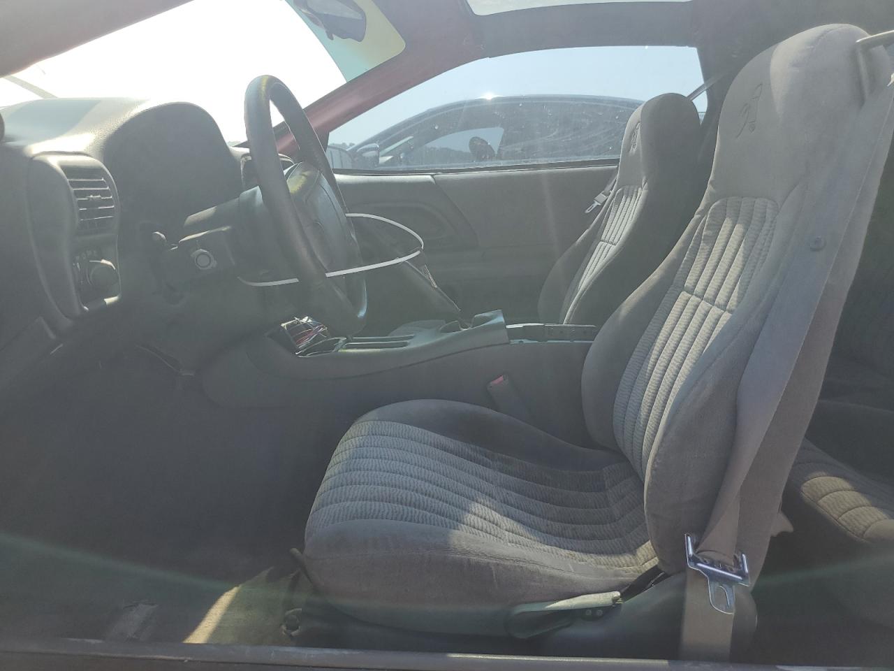 1997 Chevrolet Camaro Z28 Red vin: 2G1FP22PXV2145976