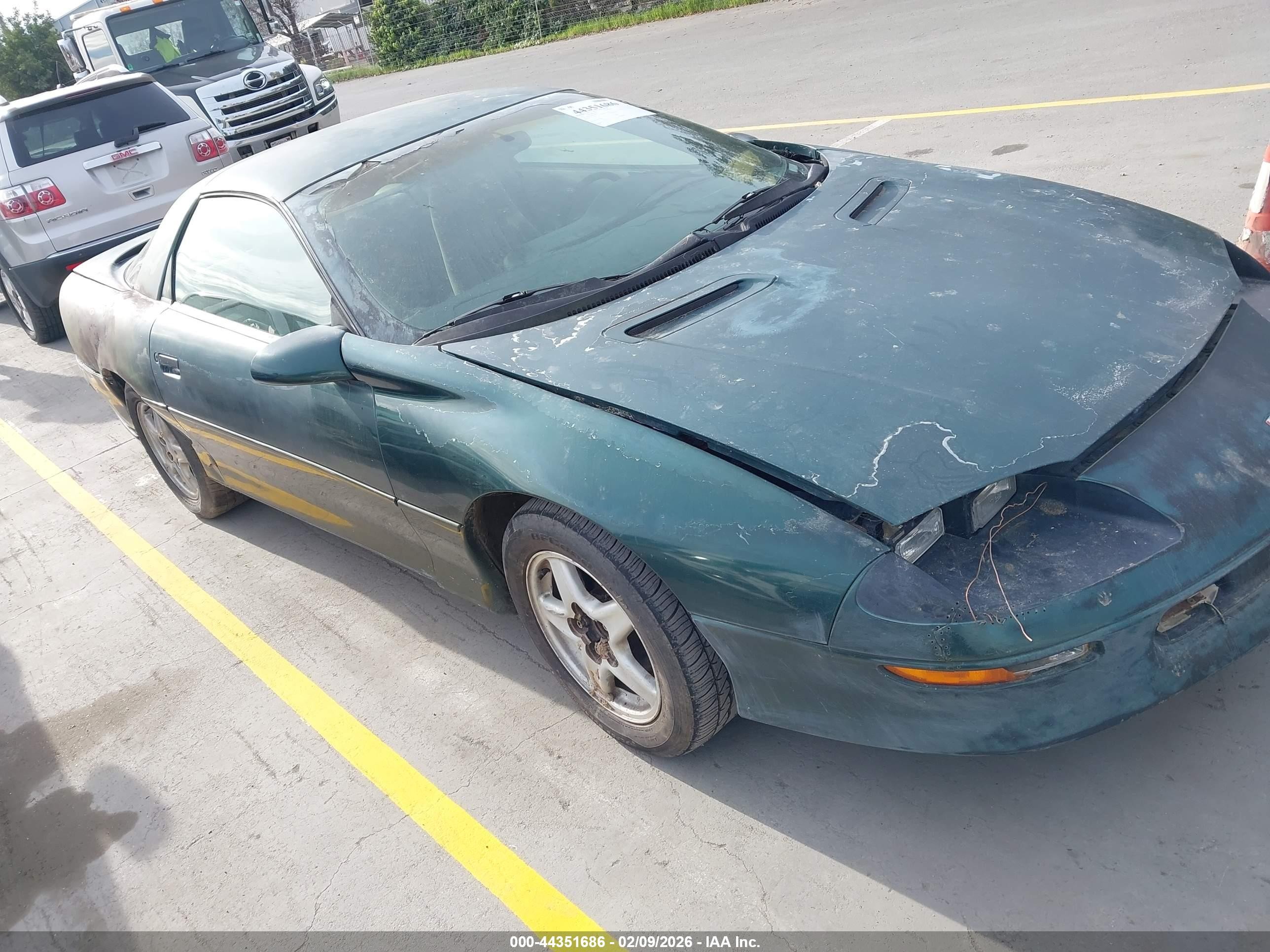 1997 Chevrolet Camaro Special Services Green vin: 2G1FP22PXV2151079