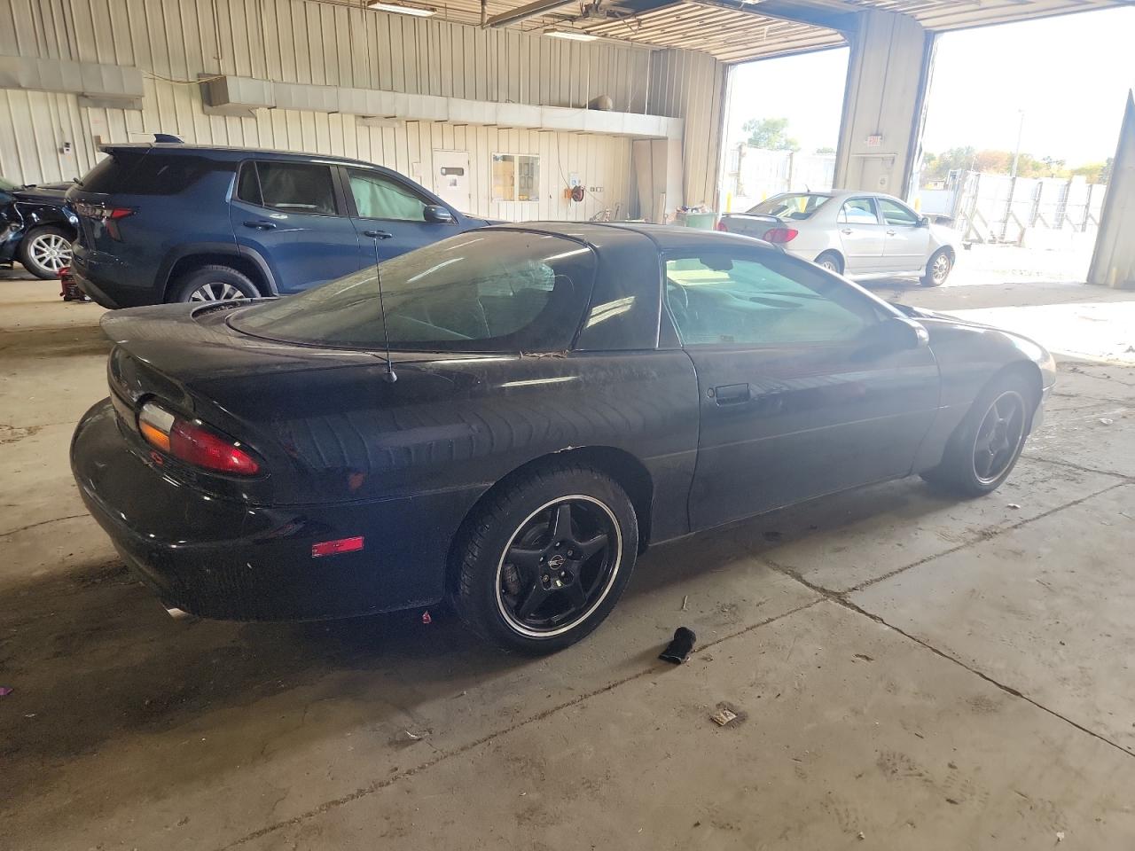 1997 Chevrolet Camaro Z28 Black vin: 2G1FP22PXV2158050