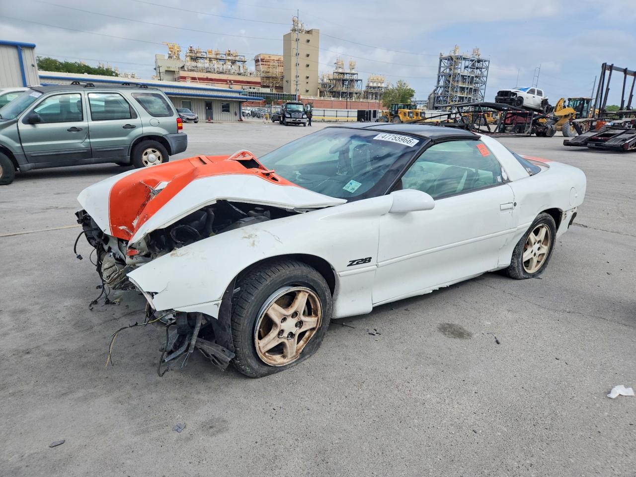 1997 Chevrolet Camaro Z28 White vin: 2G1FP22PXV2159201