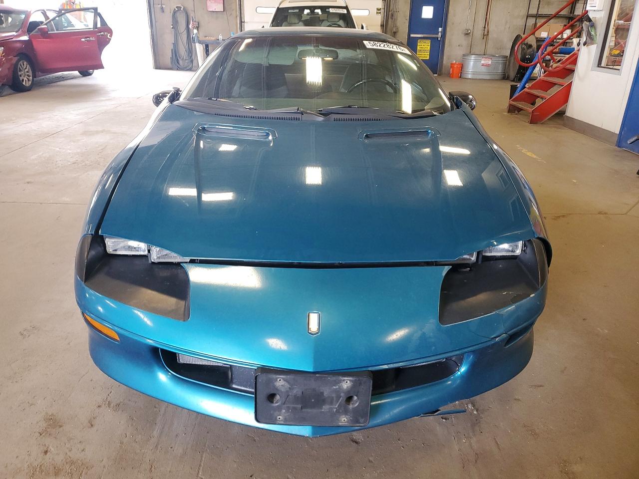 1994 Chevrolet Camaro Blue vin: 2G1FP22S1R2215181