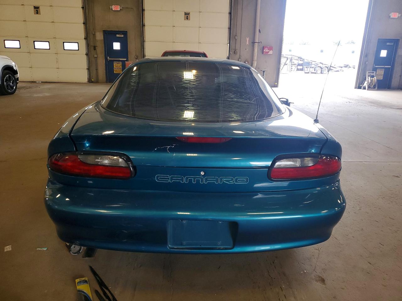 1994 Chevrolet Camaro Blue vin: 2G1FP22S1R2215181