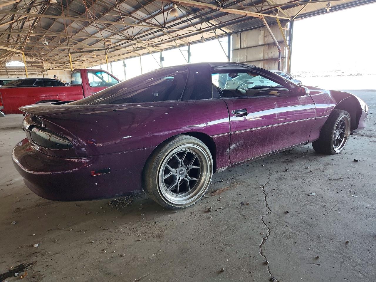1995 Chevrolet Camaro Purple vin: 2G1FP22S5S2189352