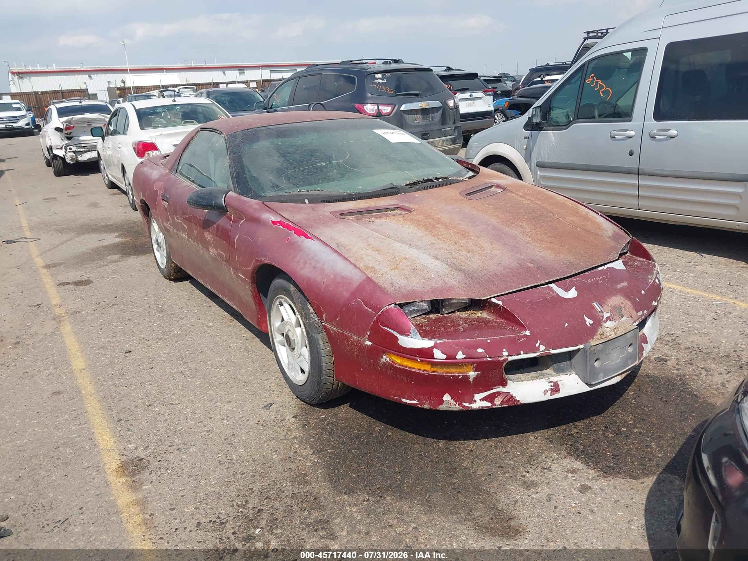 1993 Chevrolet Camaro   Фиолетовый vin: 2G1FP22S9P2137861