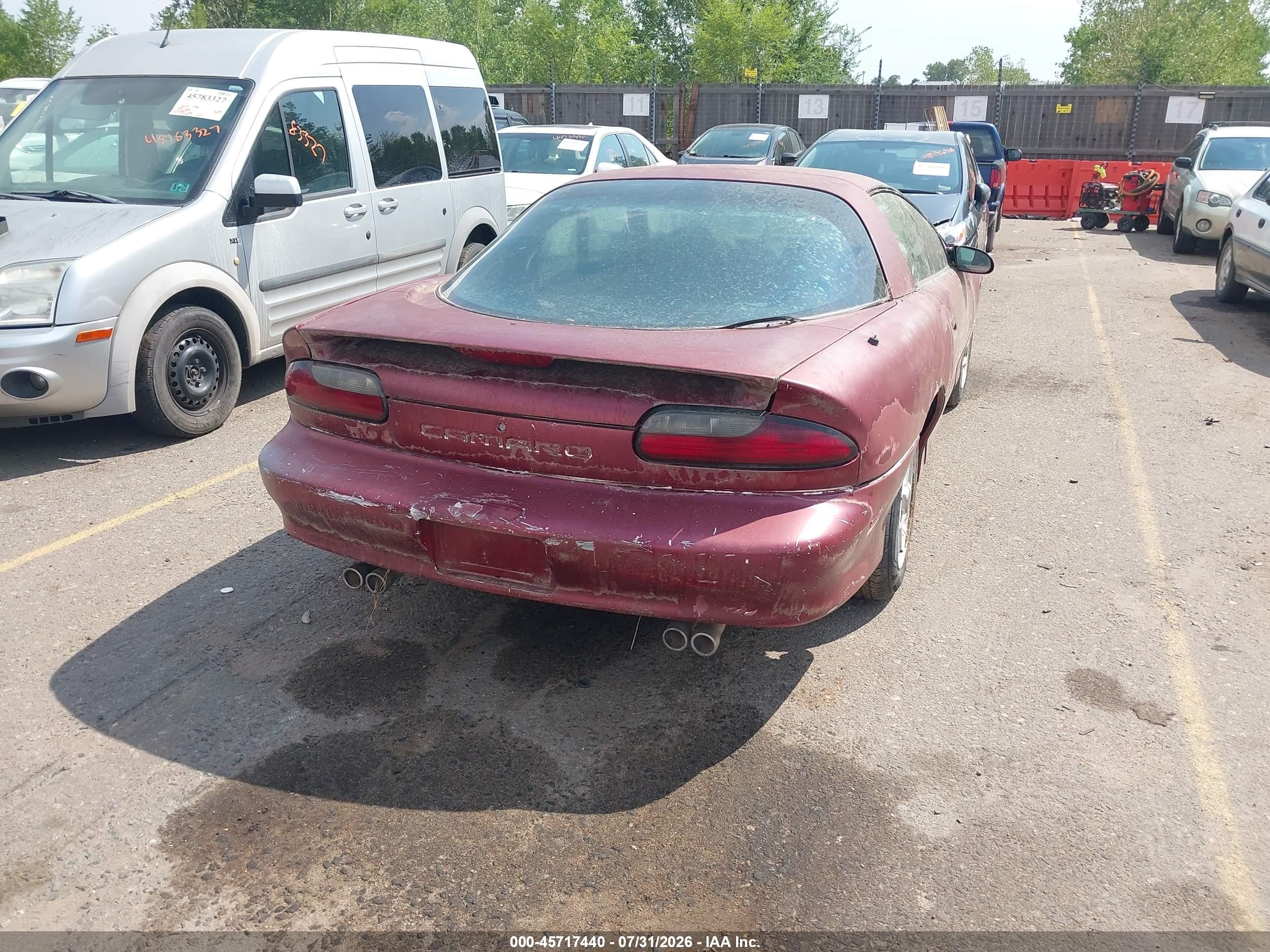 1993 Chevrolet Camaro   Фиолетовый vin: 2G1FP22S9P2137861