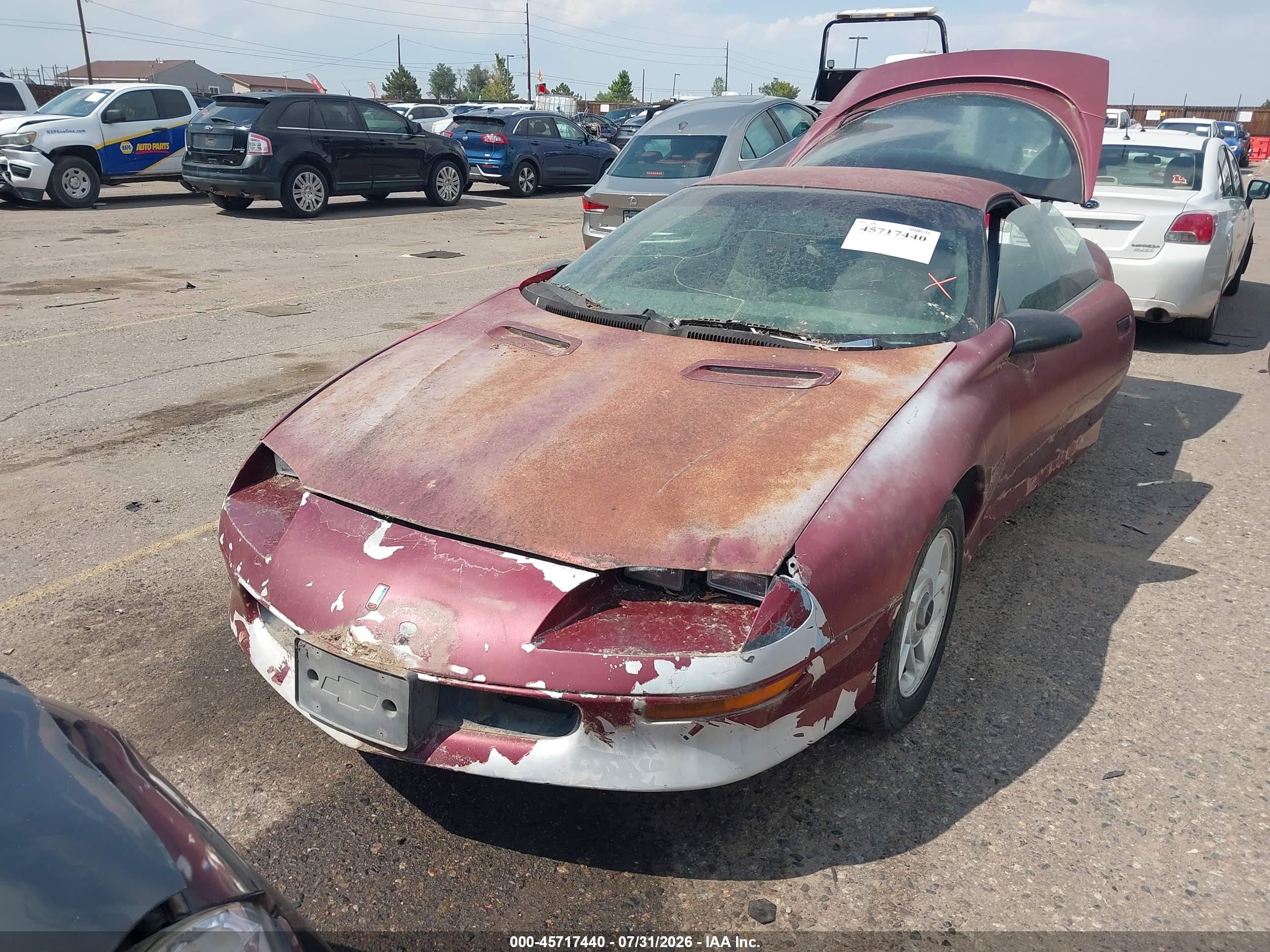 1993 Chevrolet Camaro   Фиолетовый vin: 2G1FP22S9P2137861