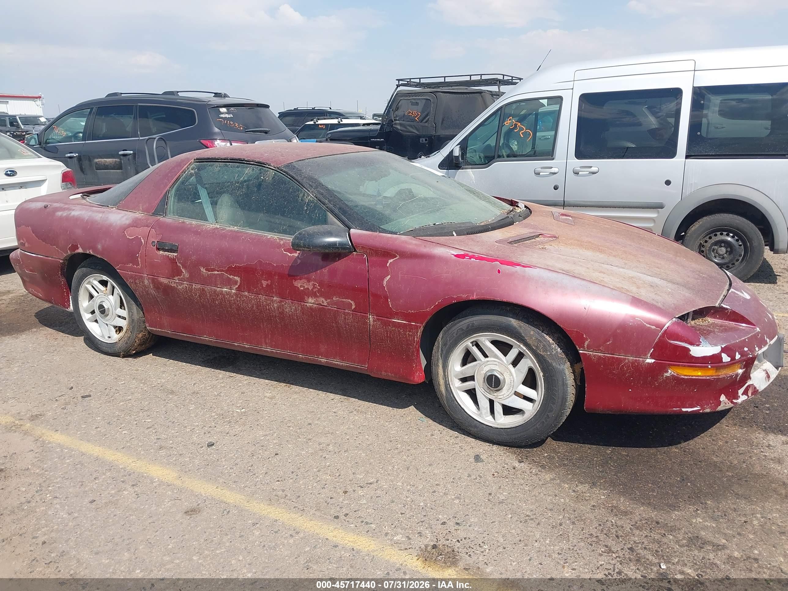 1993 Chevrolet Camaro   Фиолетовый vin: 2G1FP22S9P2137861