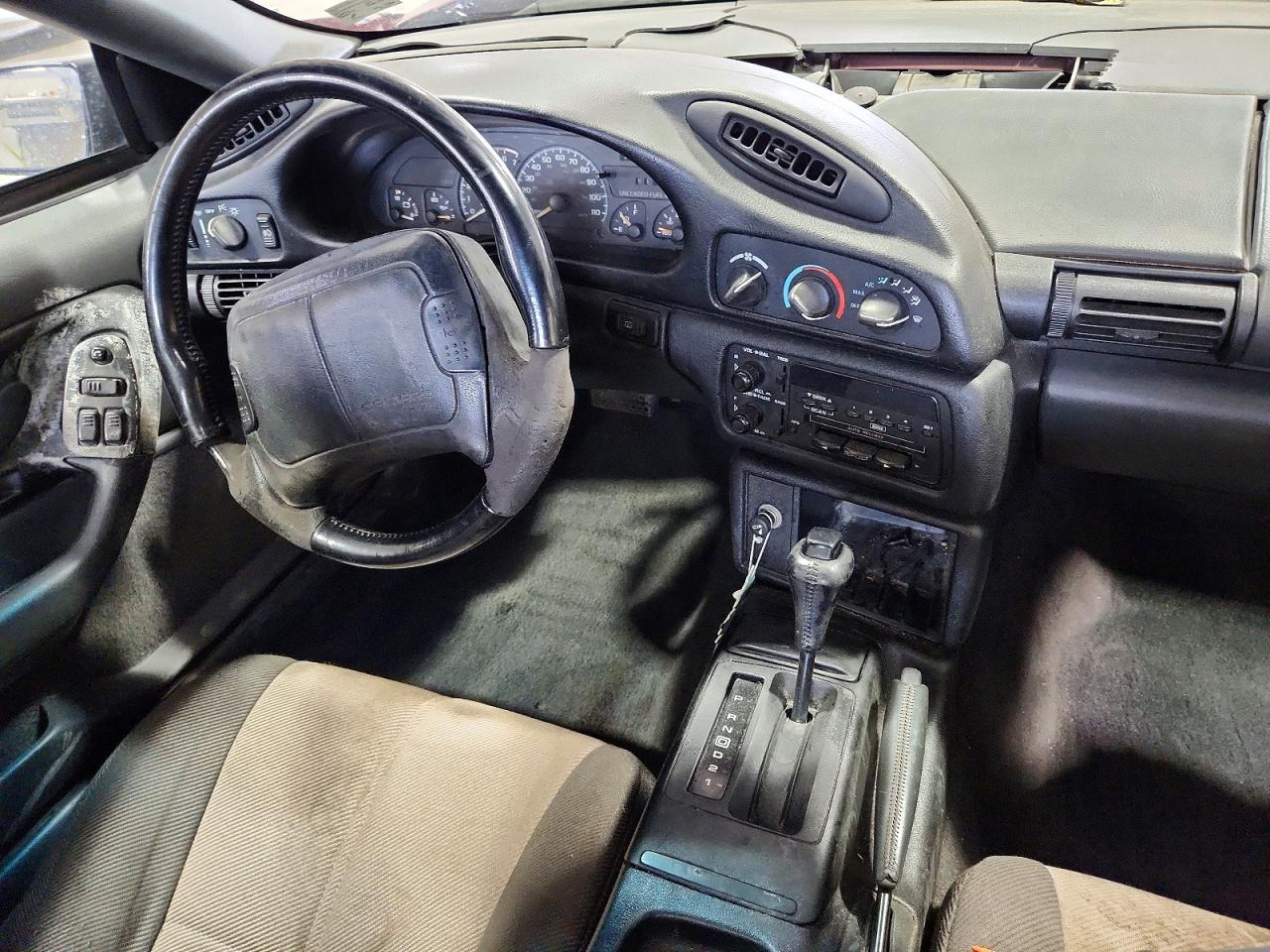 1994 Chevrolet Camaro Burgundy vin: 2G1FP22SXR2193956