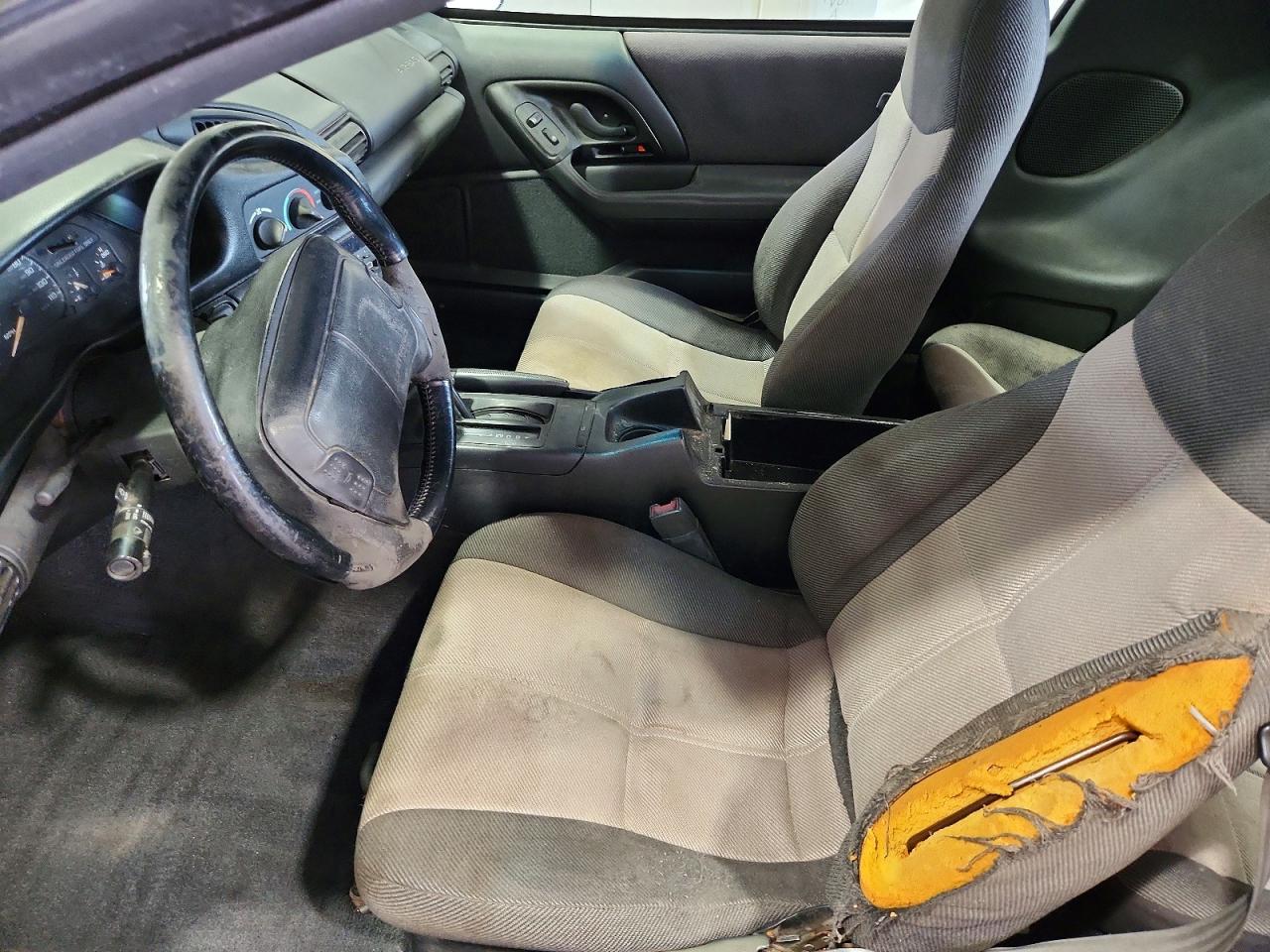 1994 Chevrolet Camaro Burgundy vin: 2G1FP22SXR2193956