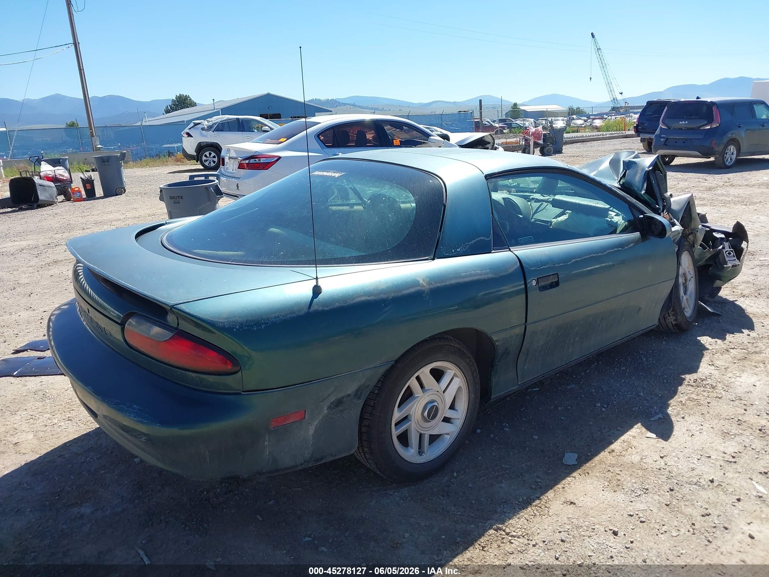 1995 Chevrolet Camaro   Green vin: 2G1FP22SXS2154791