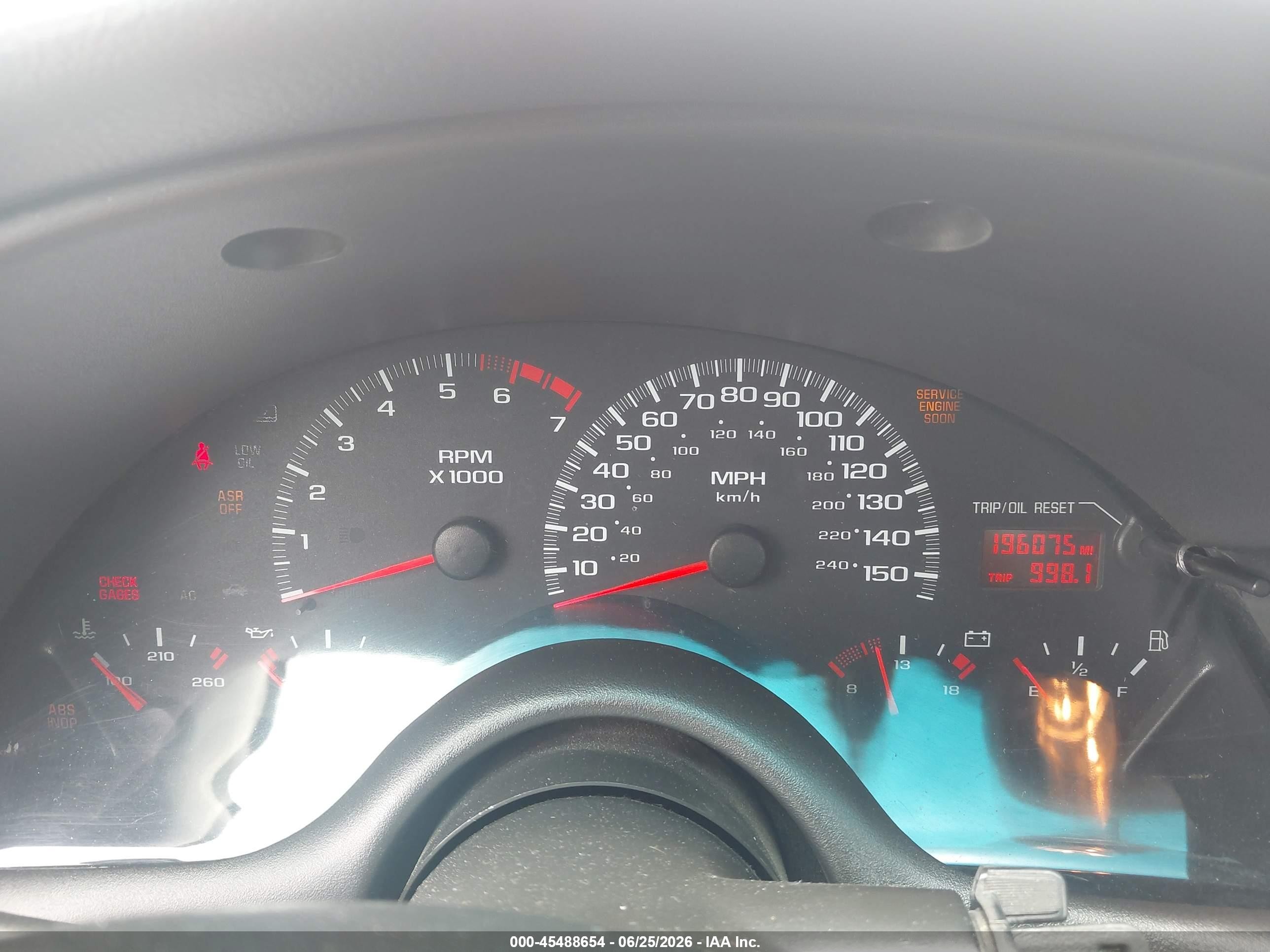 2001 Chevrolet Camaro Z28 Red vin: 2G1FP32G312147049