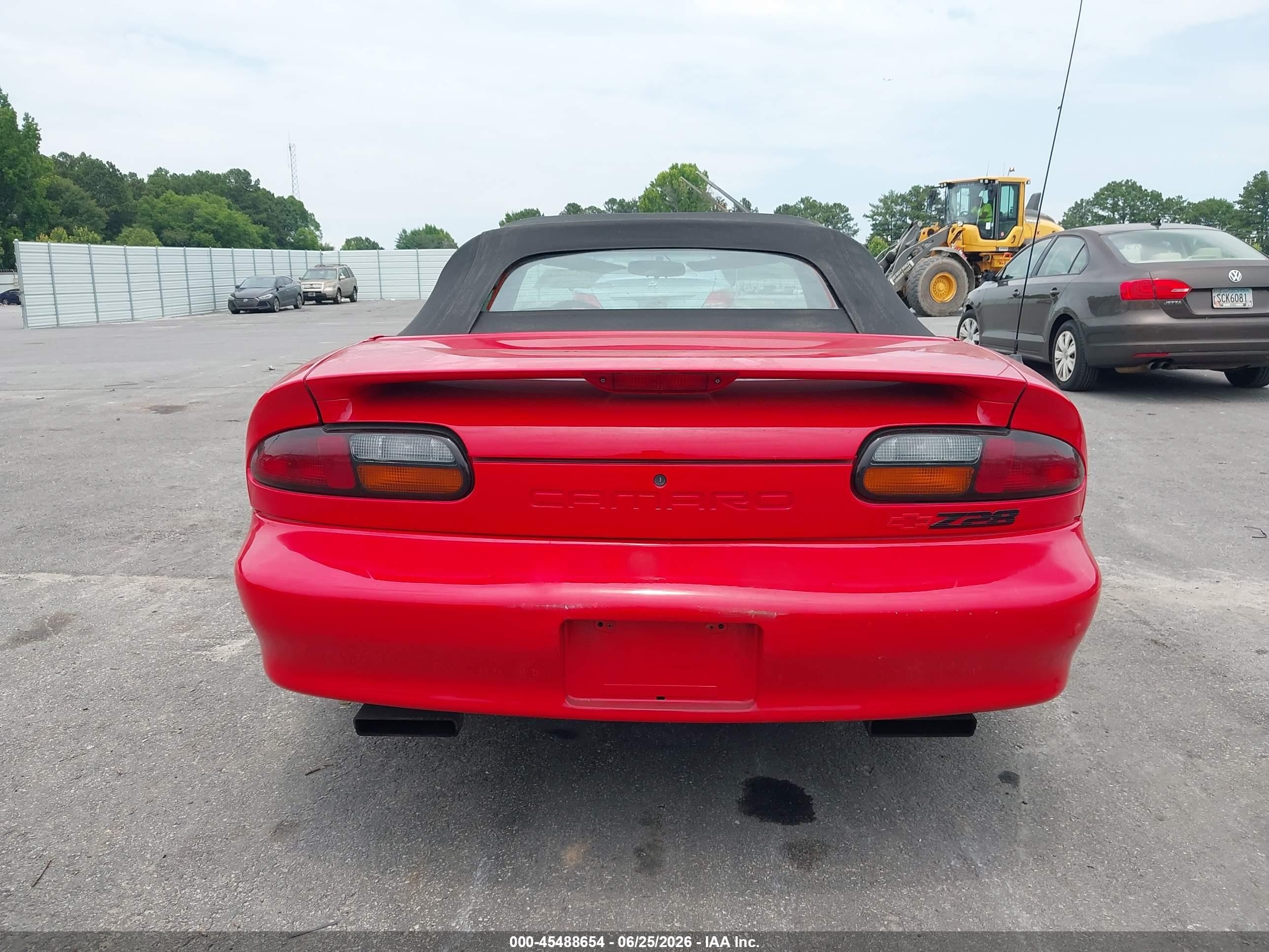 2001 Chevrolet Camaro Z28 Red vin: 2G1FP32G312147049