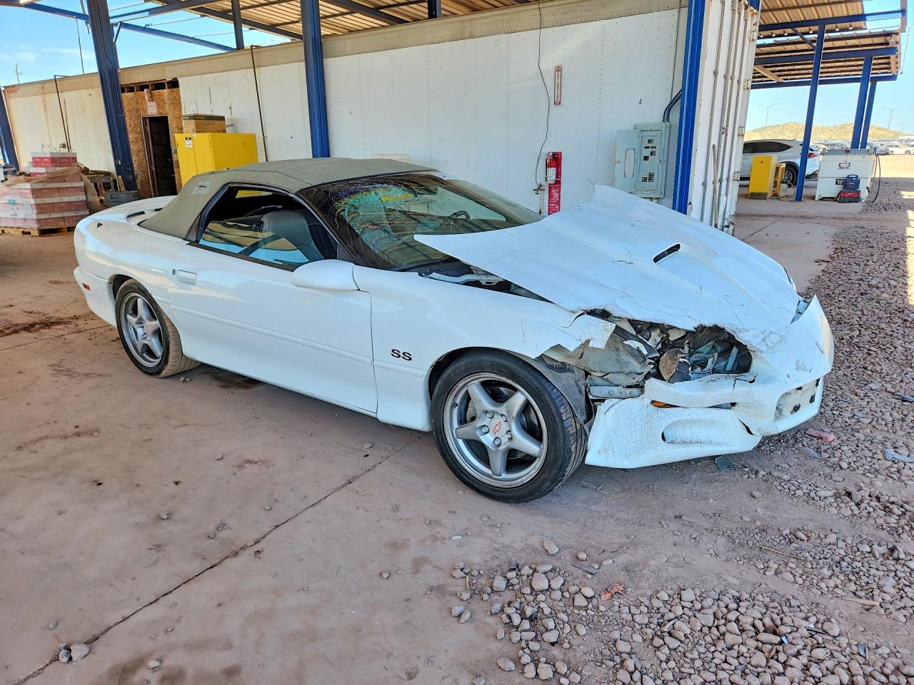 1998 Chevrolet Camaro Z28 White vin: 2G1FP32G7W2151449