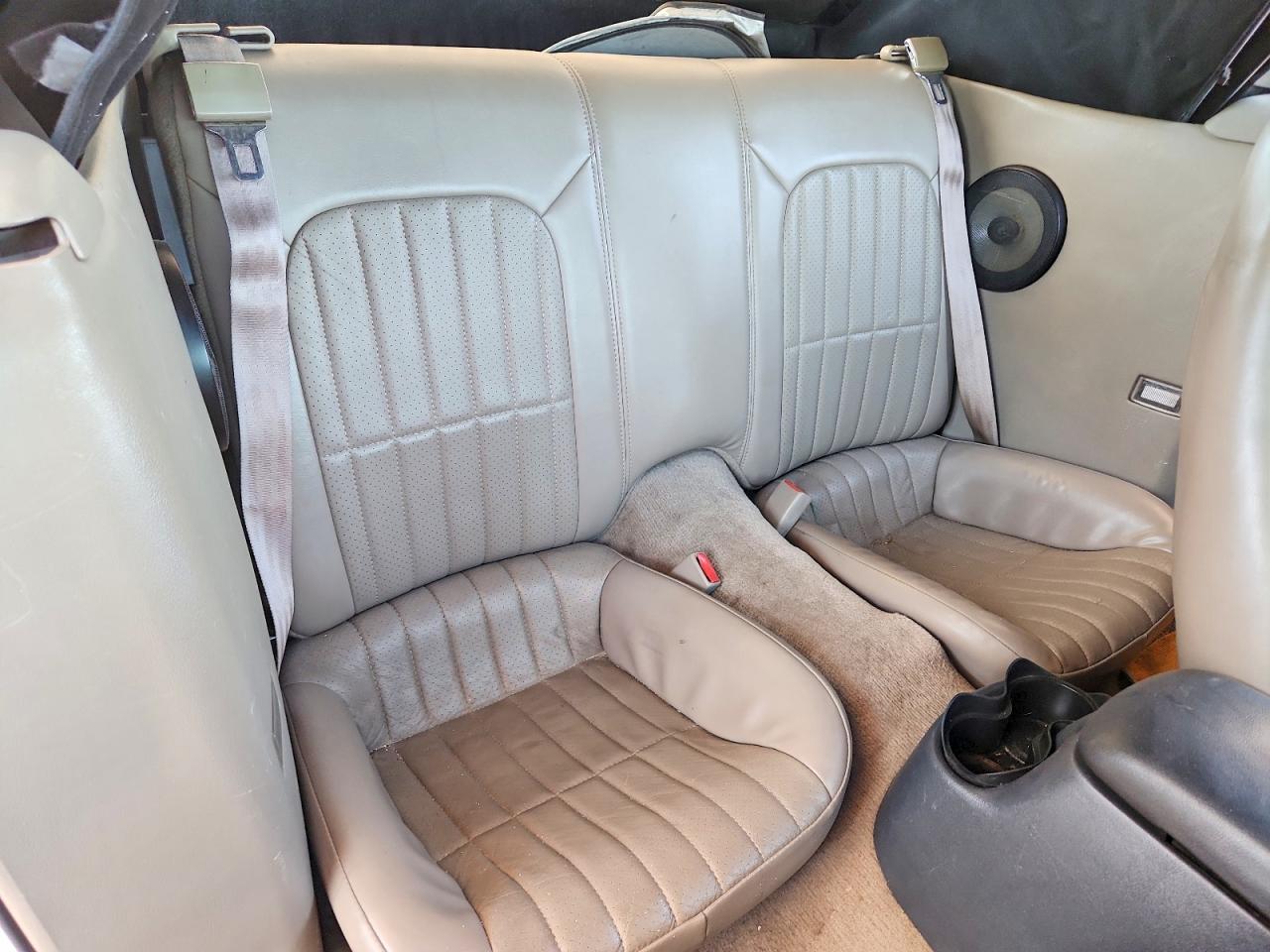 1998 Chevrolet Camaro Z28 White vin: 2G1FP32G7W2151449