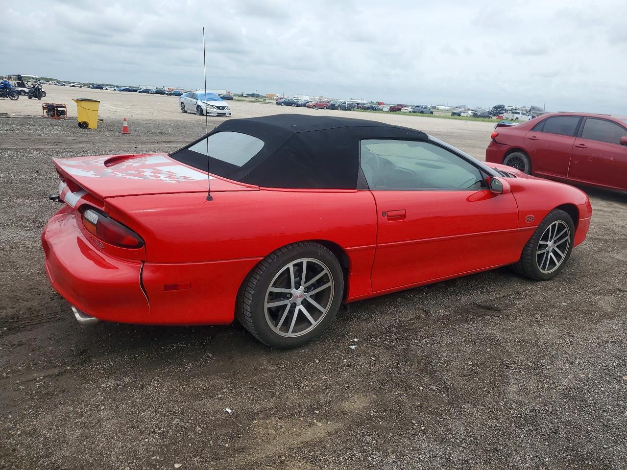 2002 Chevrolet Camaro Z28 Red vin: 2G1FP32G922129799