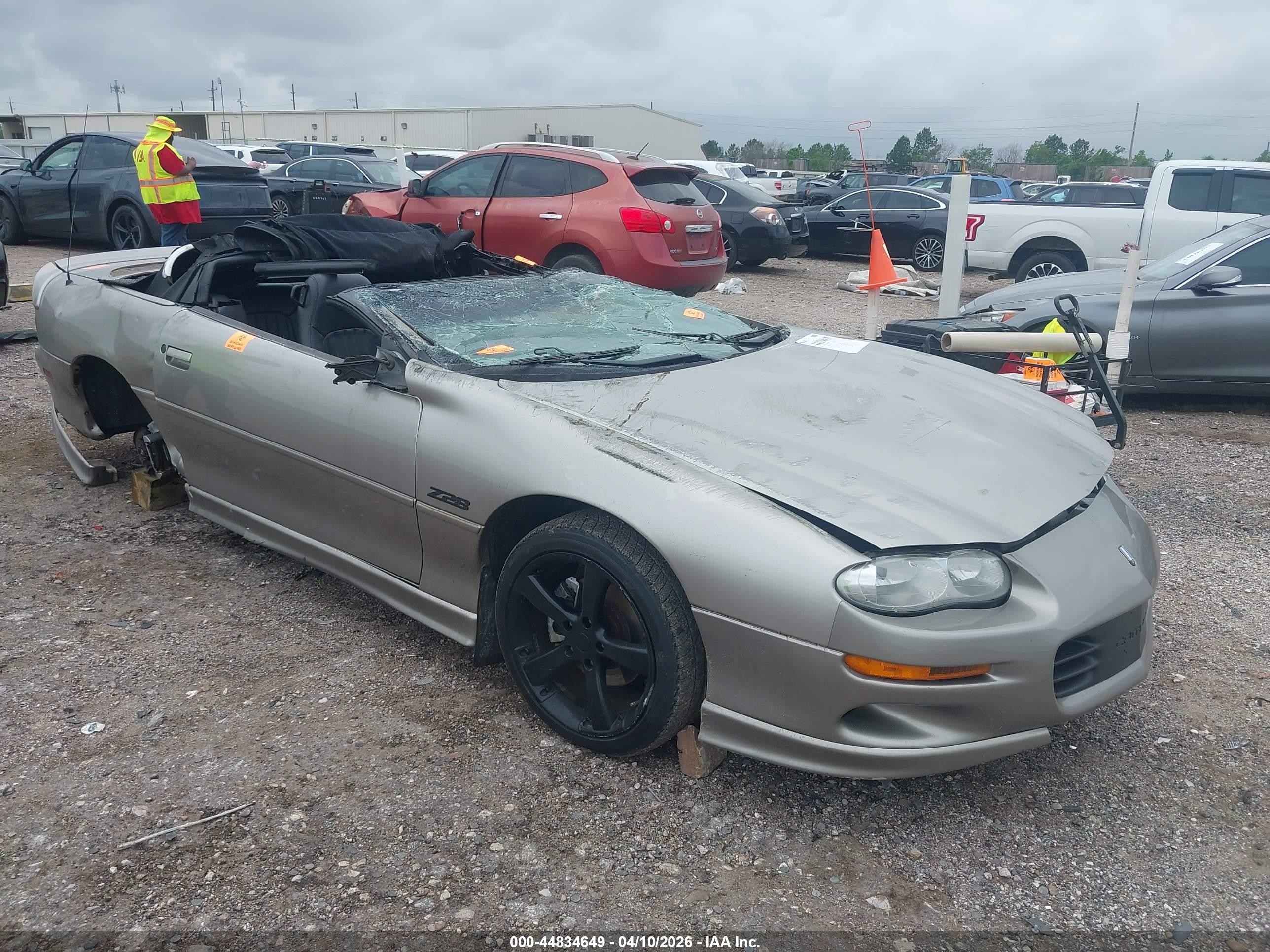 2G1FP32GX12105526