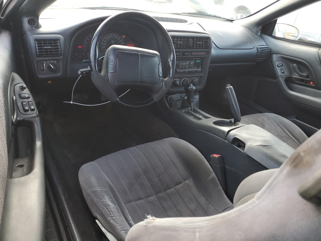 1999 Chevrolet Camaro Белый vin: 2G1FP32K1X2113608