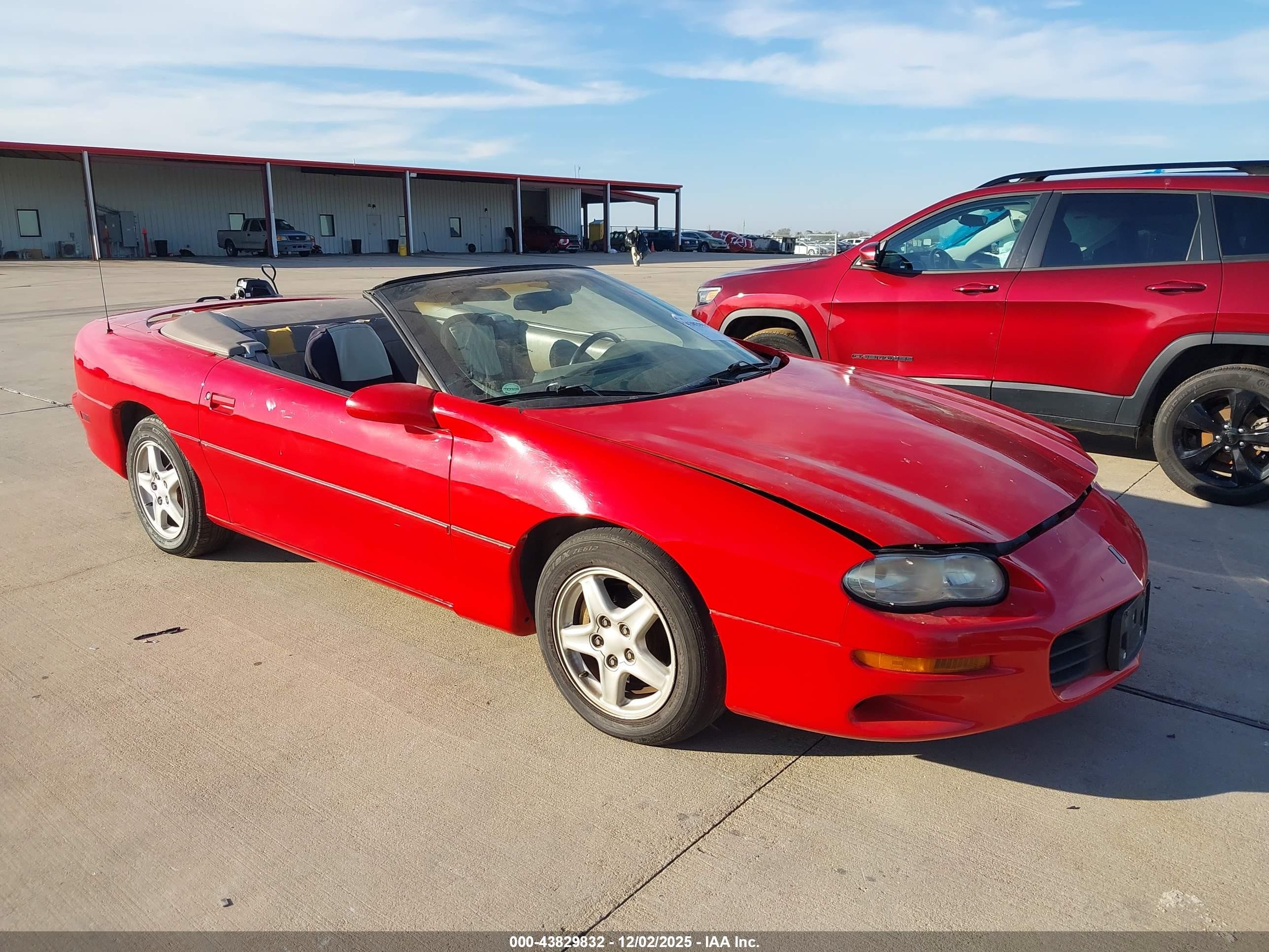 1999 Chevrolet Camaro   Red vin: 2G1FP32K2X2123872