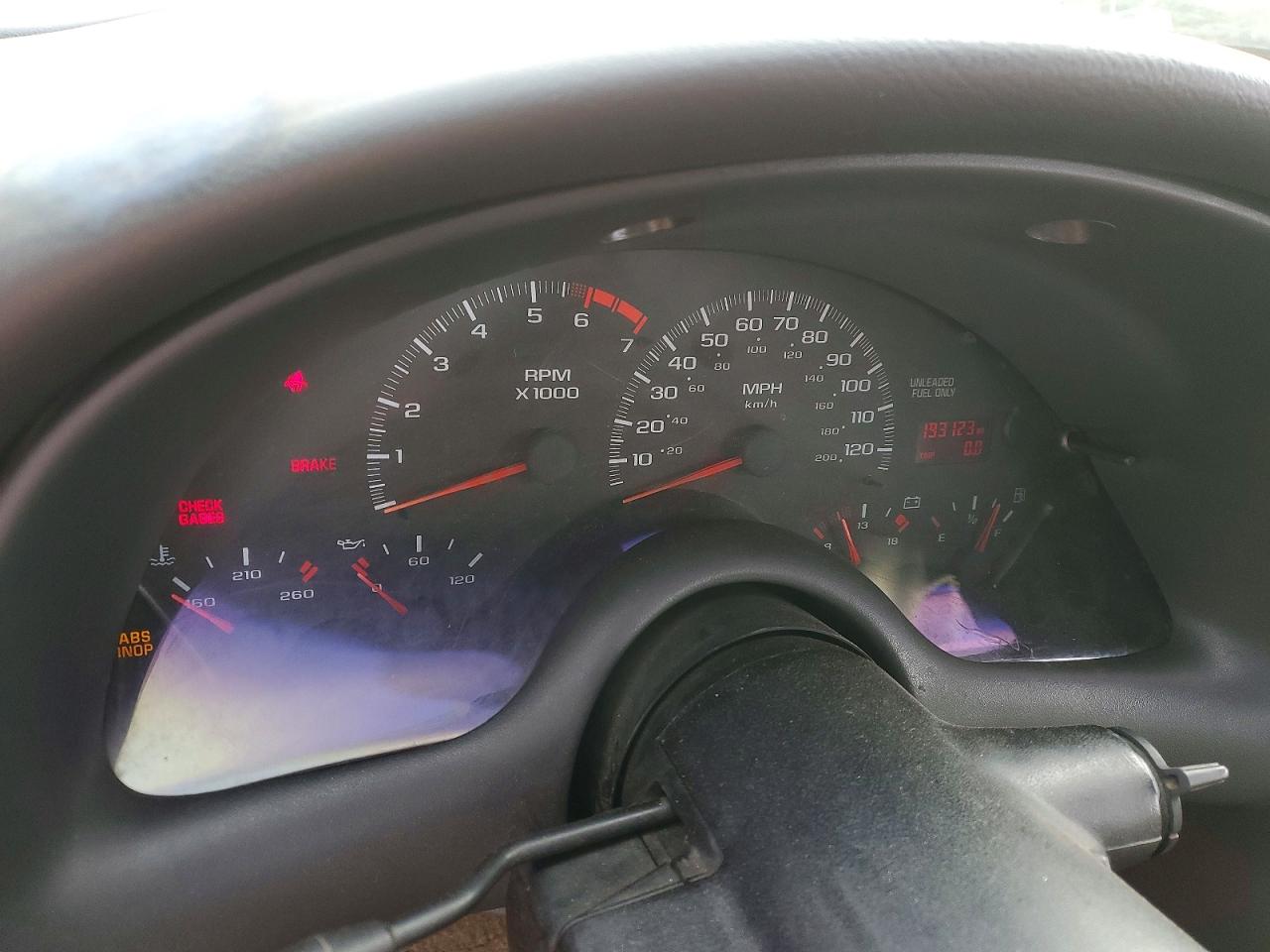 1997 Chevrolet Camaro Base Red vin: 2G1FP32K7V2156881