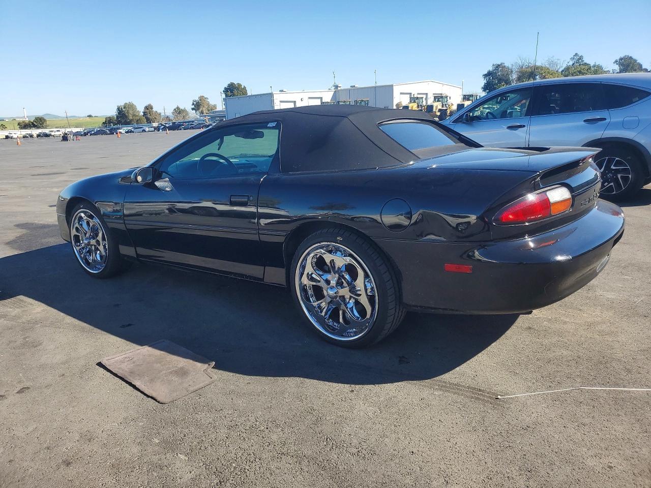 1998 Chevrolet Camaro Black vin: 2G1FP32K7W2109710