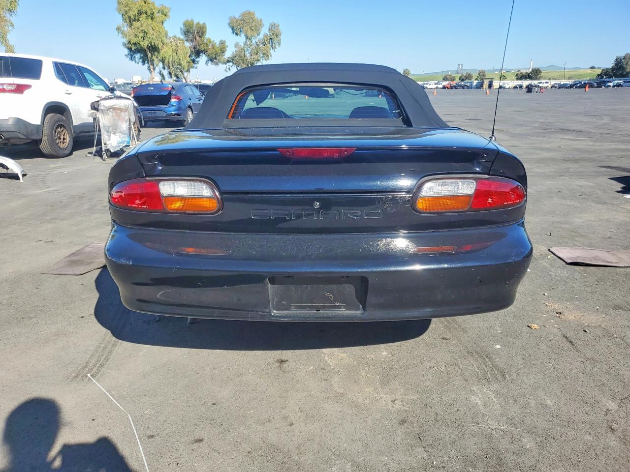 1998 Chevrolet Camaro Black vin: 2G1FP32K7W2109710