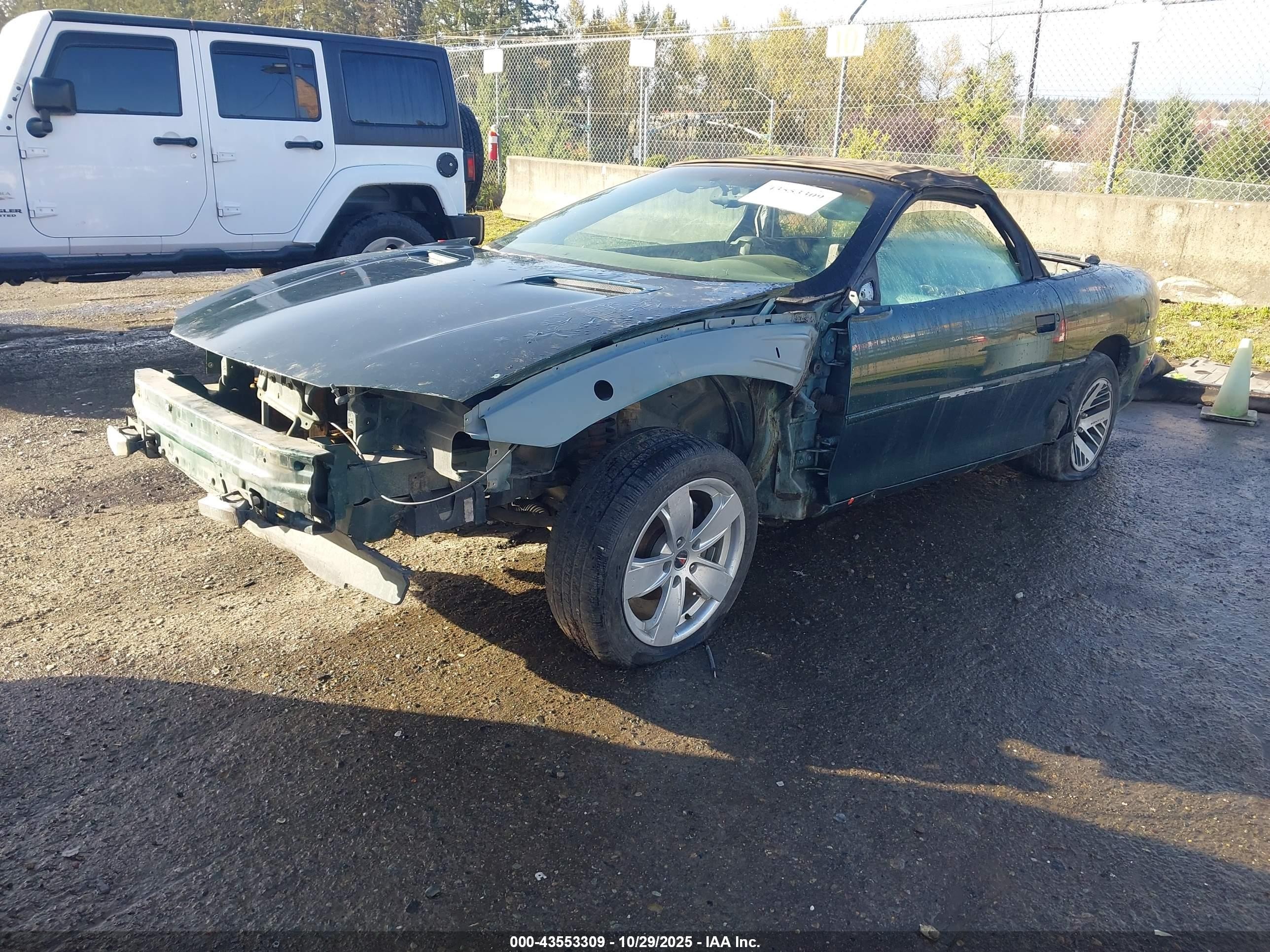 1997 Chevrolet Camaro   Green vin: 2G1FP32K8V2130290