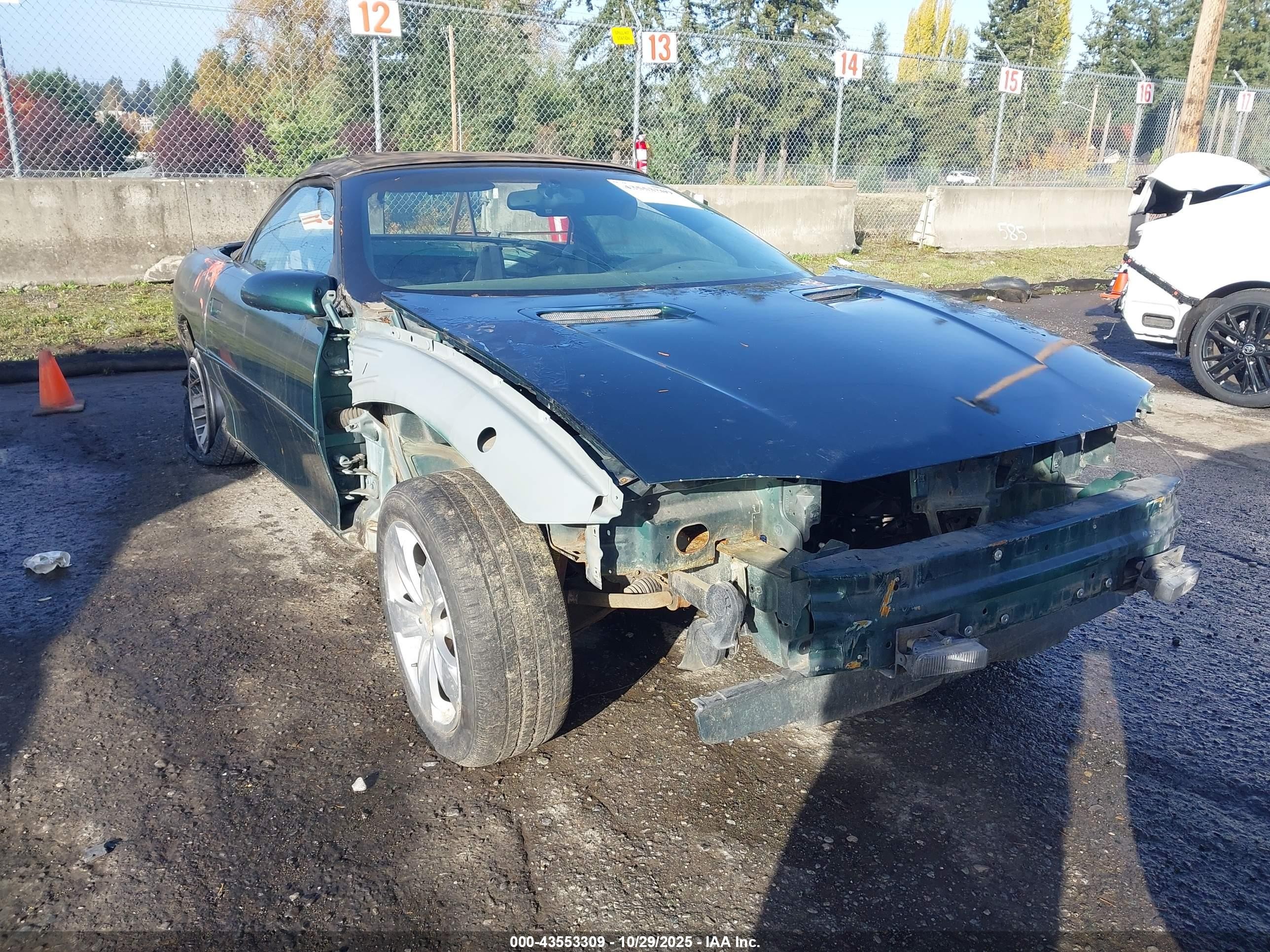 1997 Chevrolet Camaro   Green vin: 2G1FP32K8V2130290