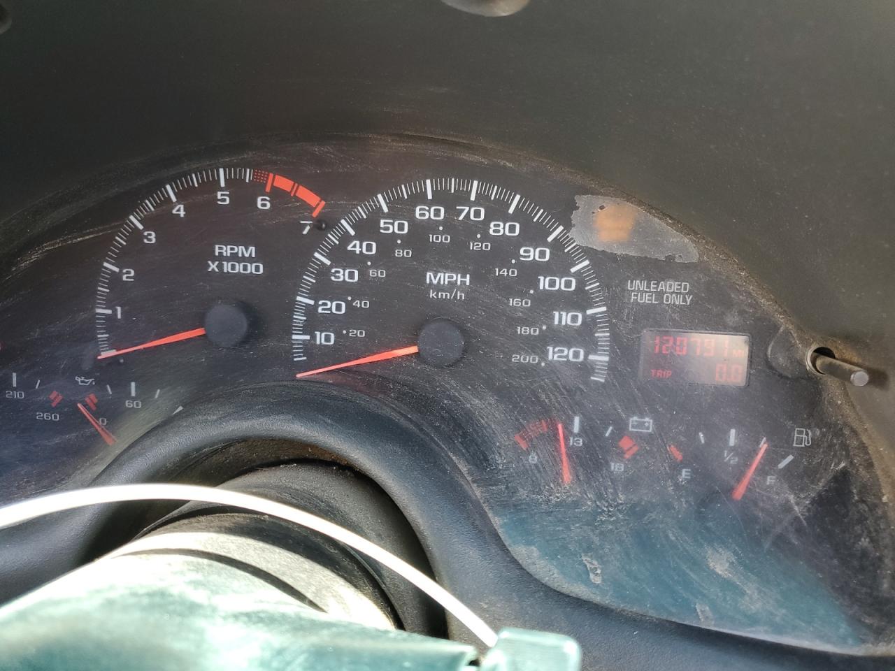 1997 Chevrolet Camaro Base Green vin: 2G1FP32K9V2157353