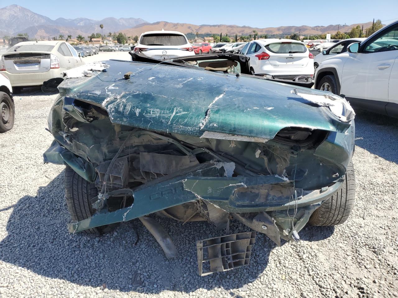 1997 Chevrolet Camaro Base Green vin: 2G1FP32K9V2157353