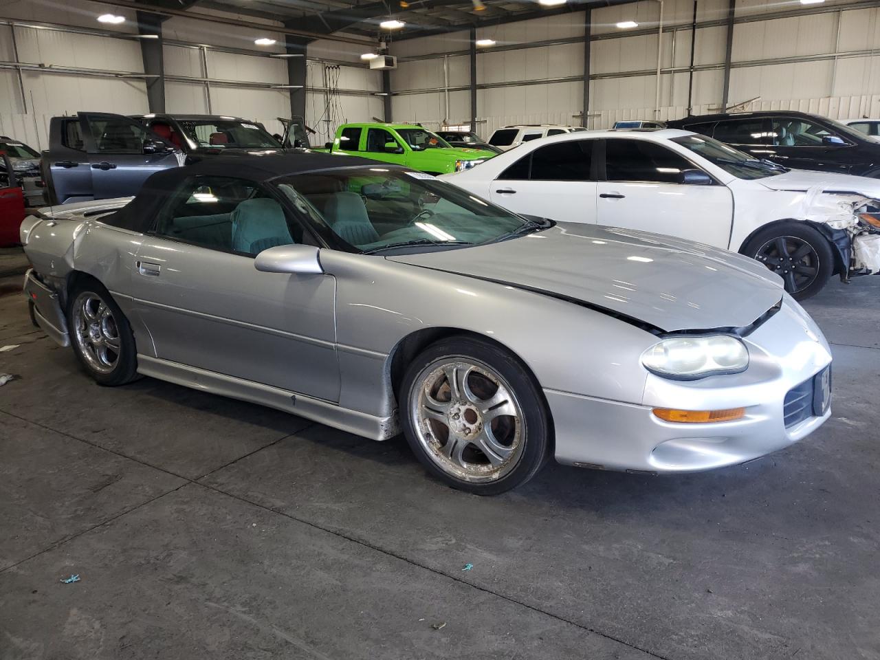 1998 Chevrolet Camaro Серебряный vin: 2G1FP32K9W2145494