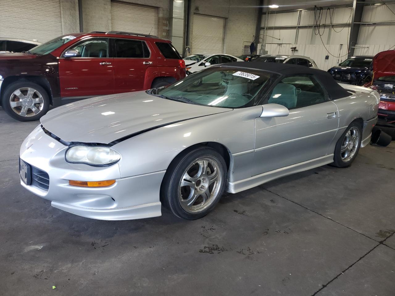 1998 Chevrolet Camaro Серебряный vin: 2G1FP32K9W2145494