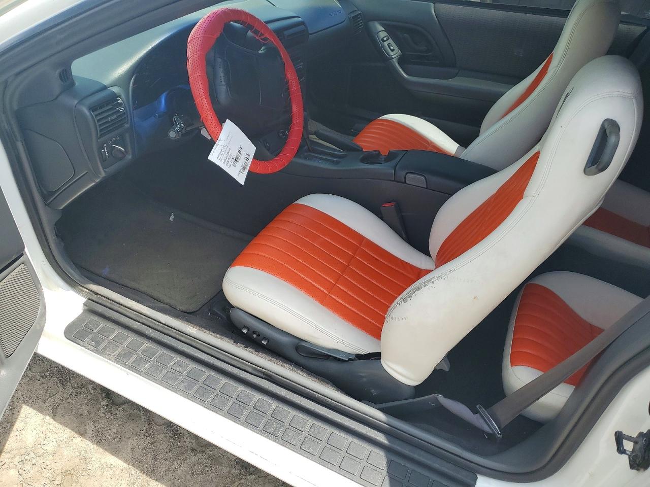 1999 Chevrolet Camaro White vin: 2G1FP32K9X2126316