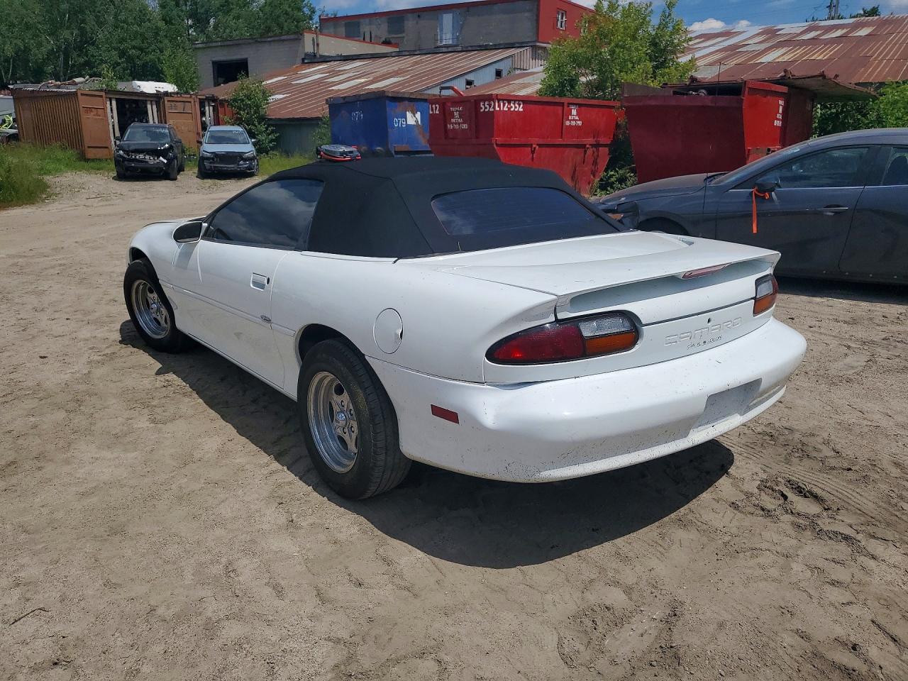 1999 Chevrolet Camaro White vin: 2G1FP32K9X2126316